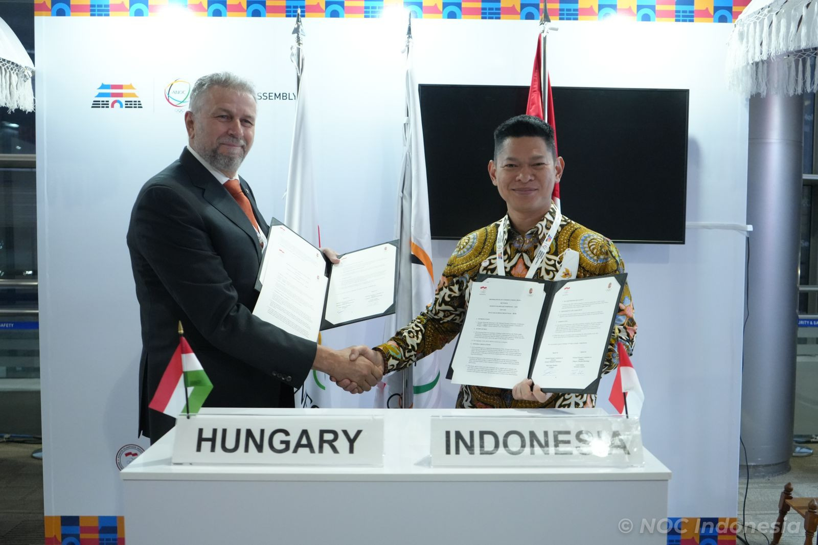 The Indonesian Olympic Committee and Hungarian Olympic Committee have signed a Memorandum of Understanding ©Indonesian Olympic Committee
