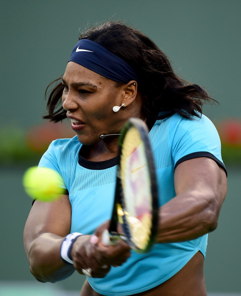 Two-time champion Serena Williams defeated Ukrainian qualifier Kateryna Bondarenko to earn a quarter-final berth