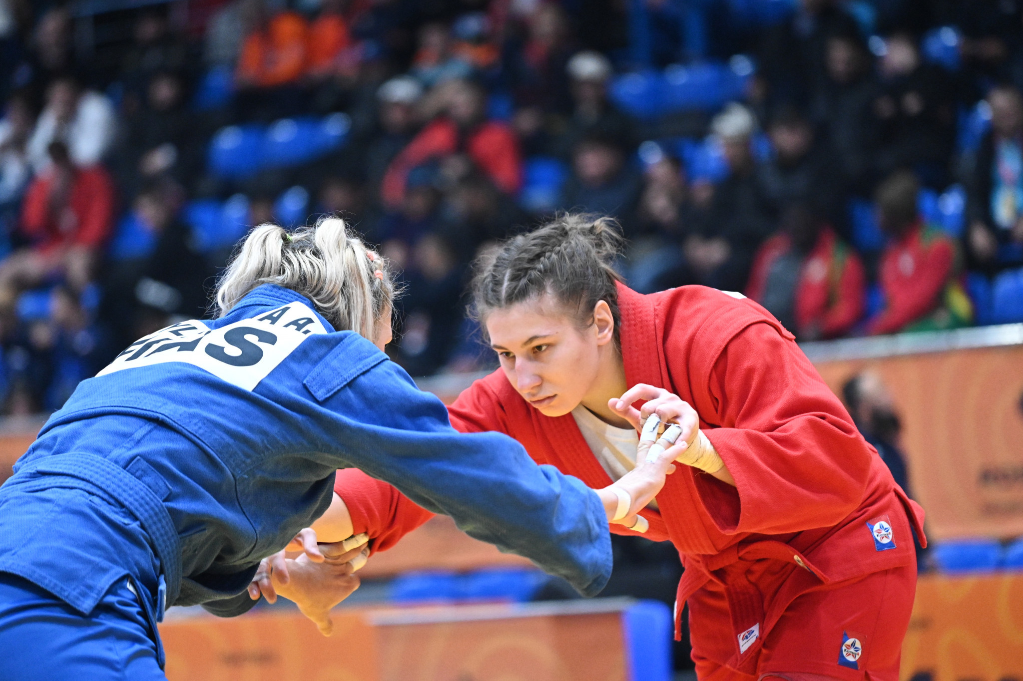 "Neutral" athletes strike gold five times on second day of World Sambo Championships