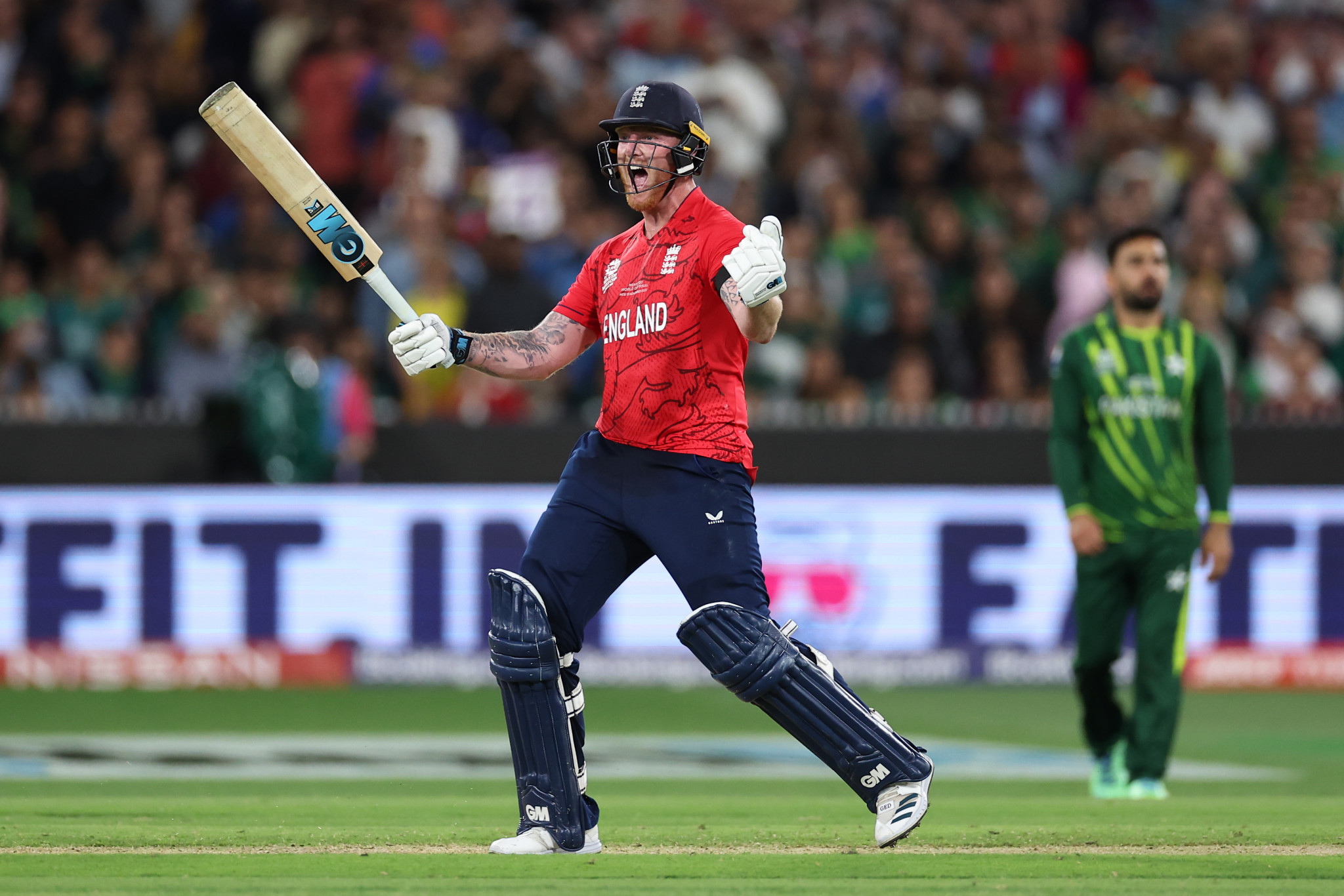 Stokes and Curran deliver as England win T20 World Cup