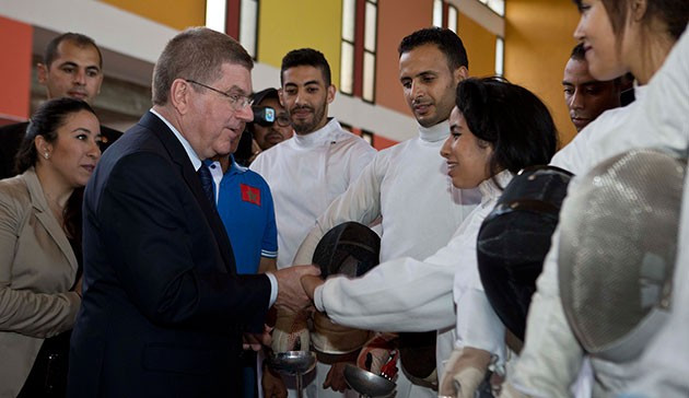 Thomas Bach meeting with young athletes from his sport of fencing during his visit ©IOC/Greg Martin