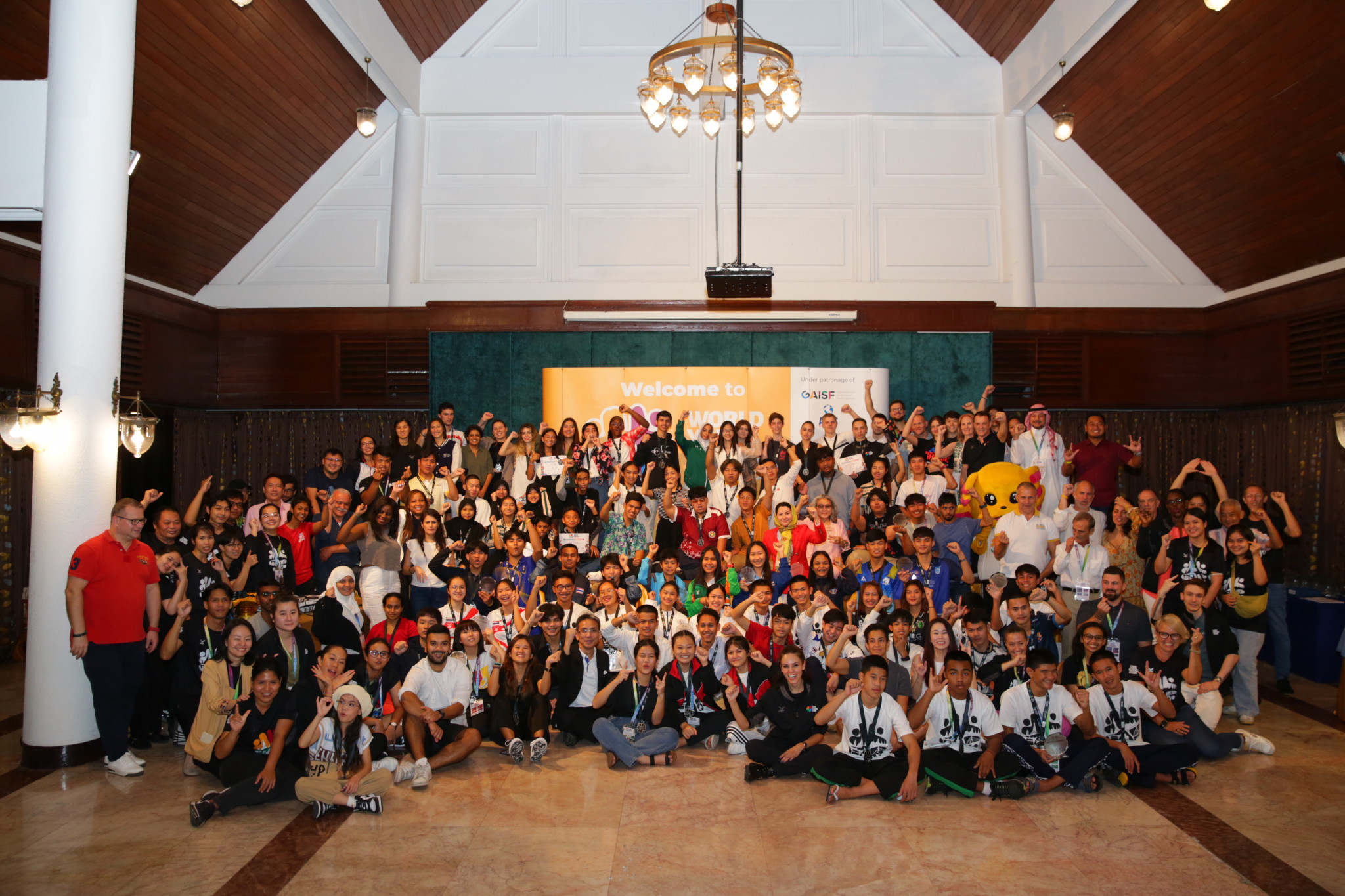 UTS hosted a dinner and distributed medals and awards for participants ©UTS