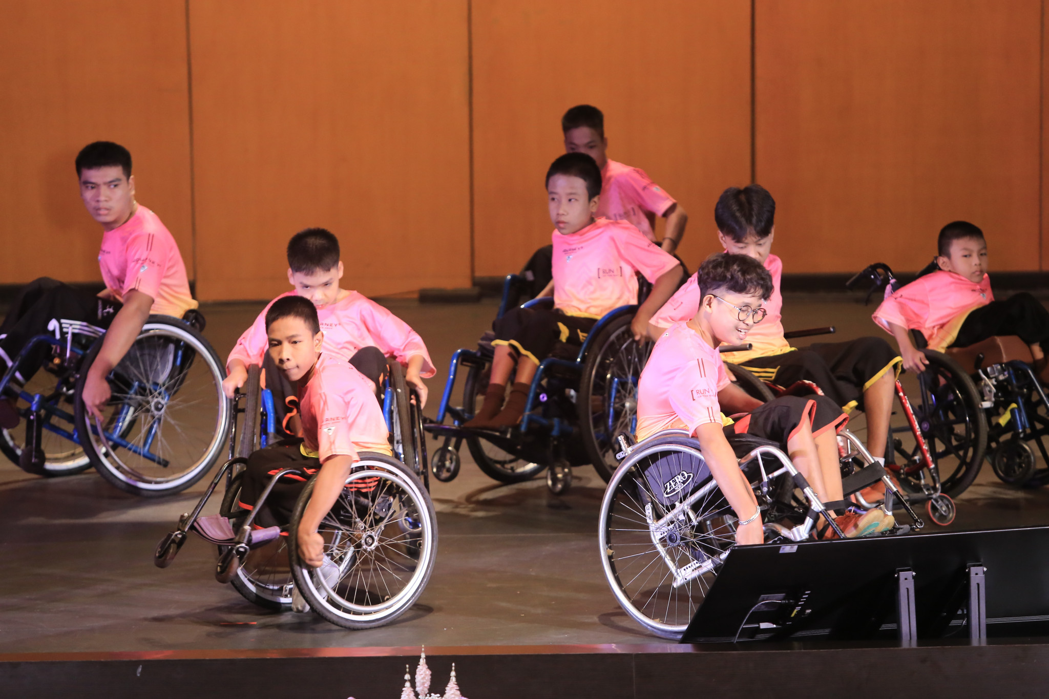 Wheelchair athletes performed an inspiring dance routine to start day three of the UTS World Youth Festival ©UTS
