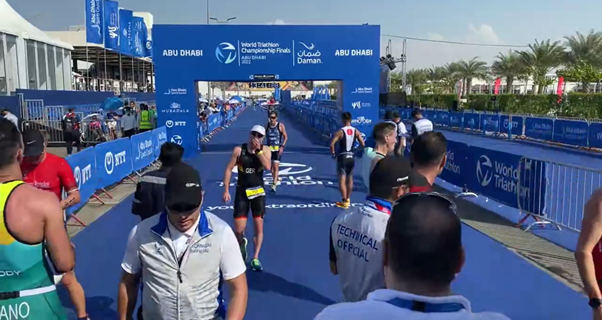 World Triathlon Championship Finals: Day one of competition