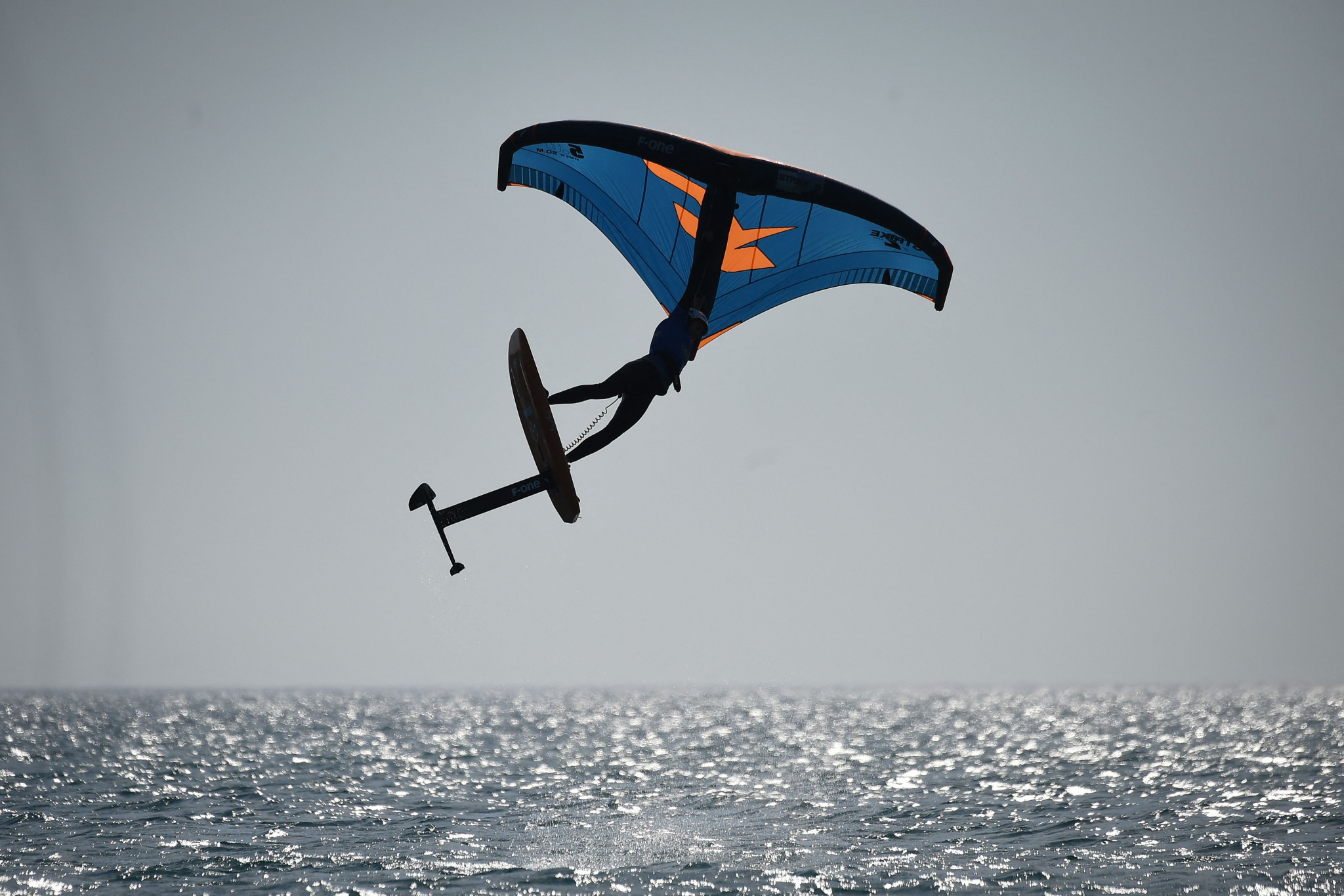 World Sailing teams up with wingfoil bodies GWA and IWSA