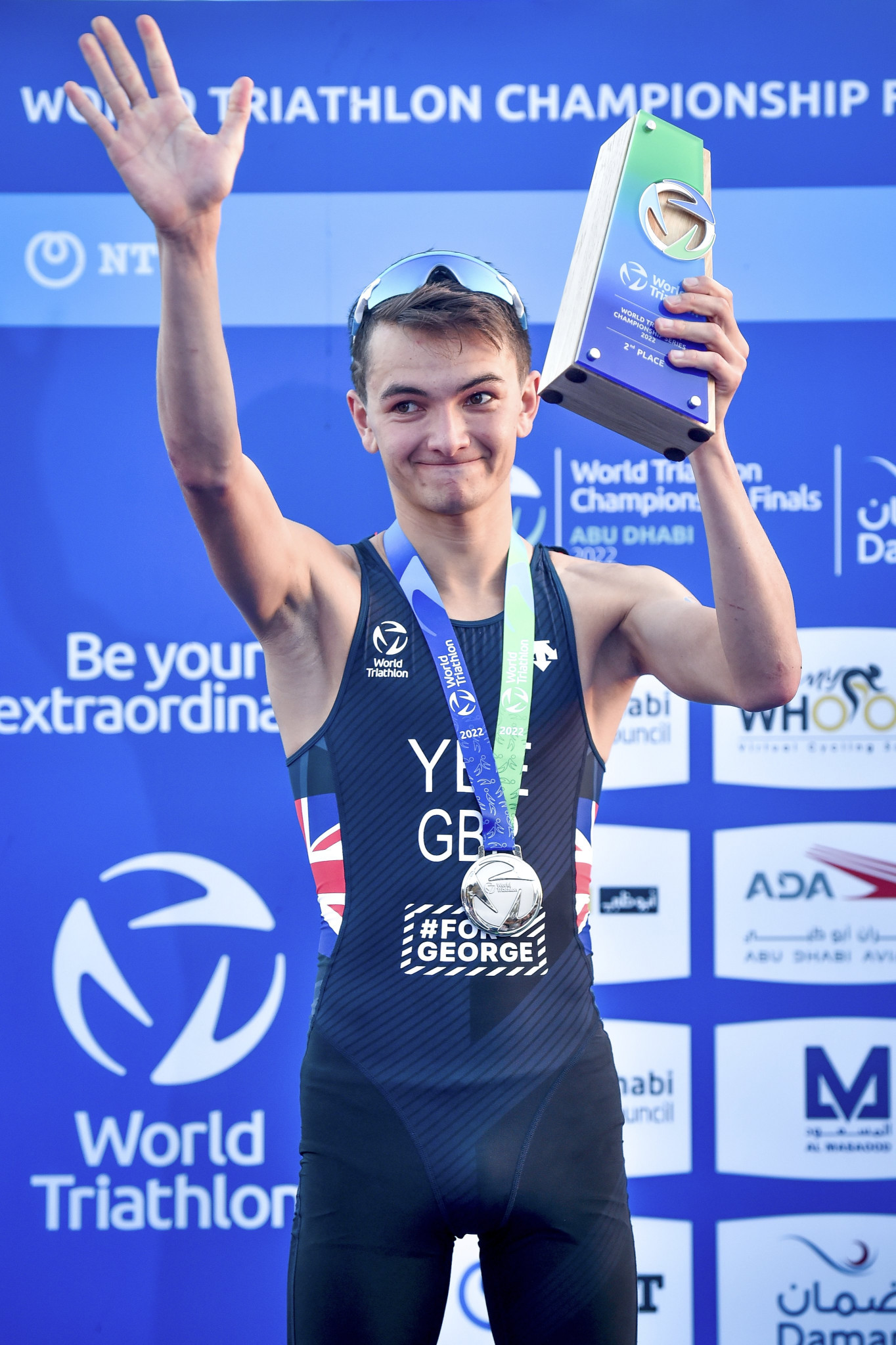 Britain's Alex Yee was second for the season, but just three seconds short of the third-place finish he needed in Abu Dhabi to take the title ©World Triathlon