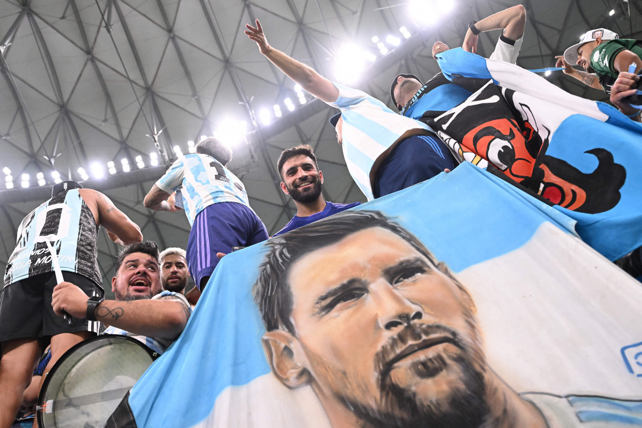Argentina fans did their part with a beautiful poster of Lionel Messi ©Getty Images 