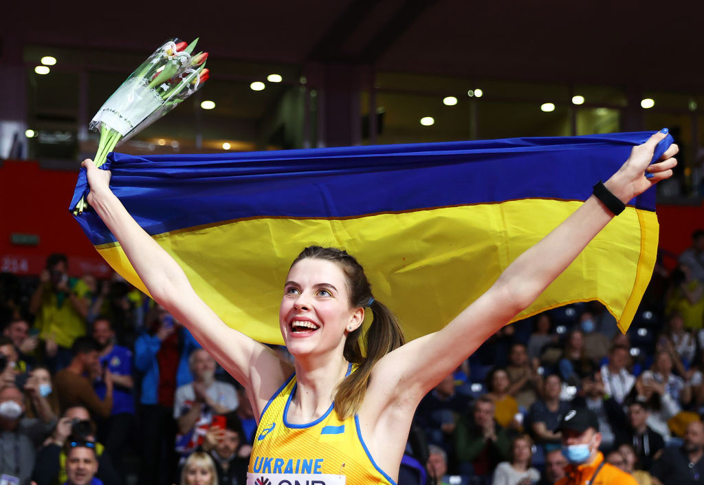 Yaroslava Mahuchikh of Ukraine celebrates winning the world indoor high jump title in Belgrade after making a three-day car journey to escape her war-torn country ©Getty Images
