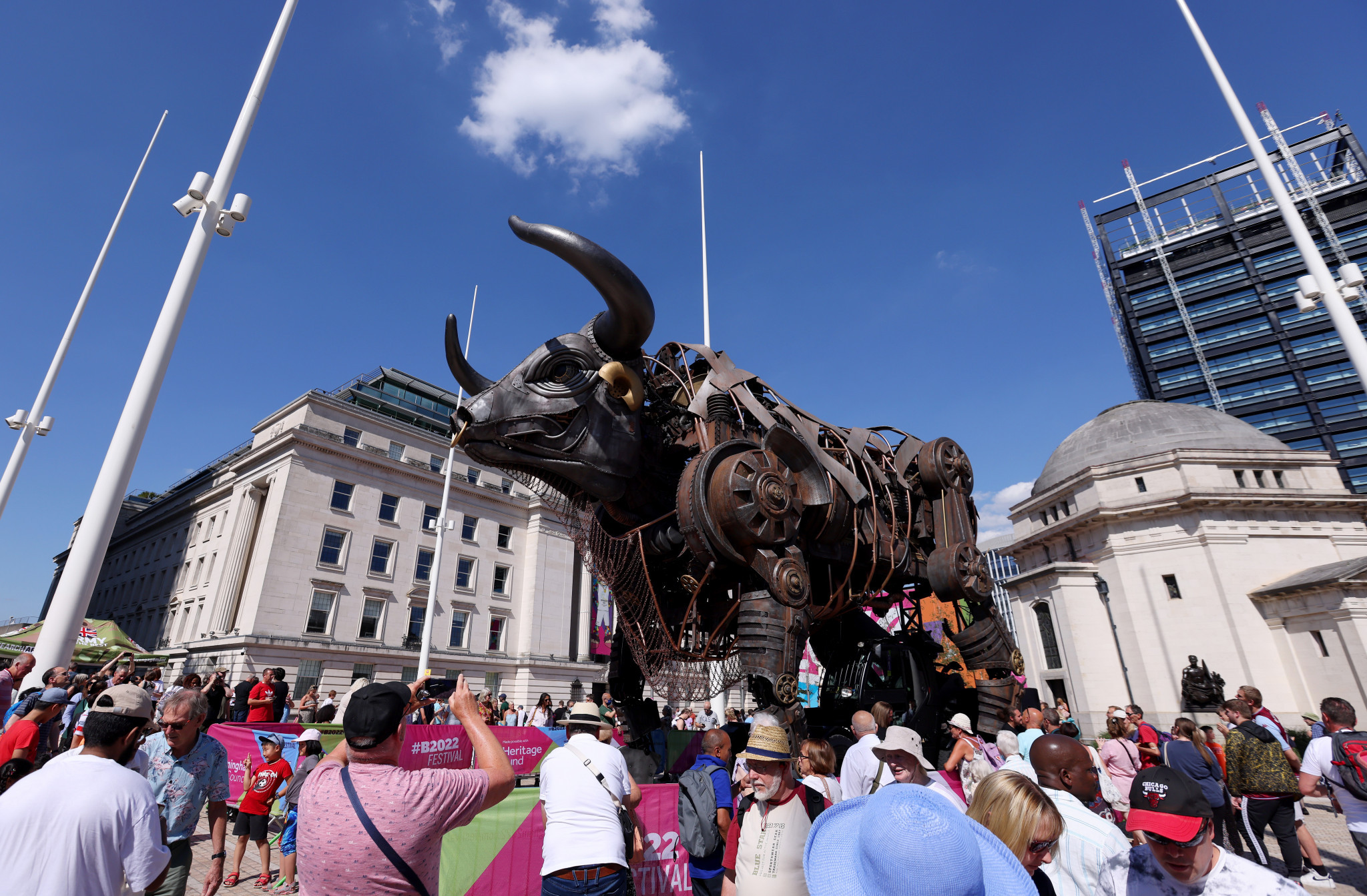 The "Raging Bull" was displayed in Birmingham's Centenary Square throughout the Commonwealth Games ©Getty Images