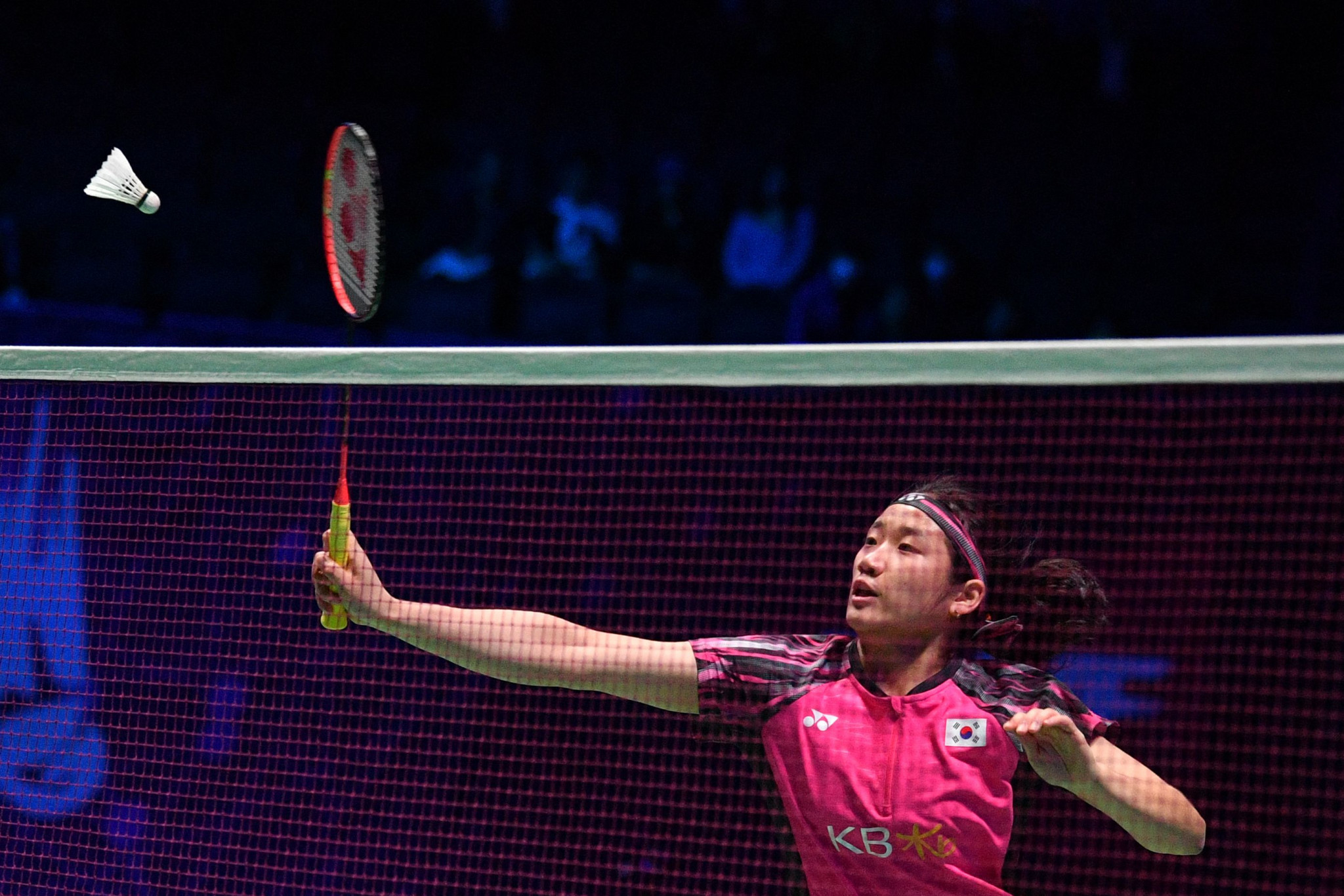 An bounces back from opening-day defeat at BWF World Tour Finals