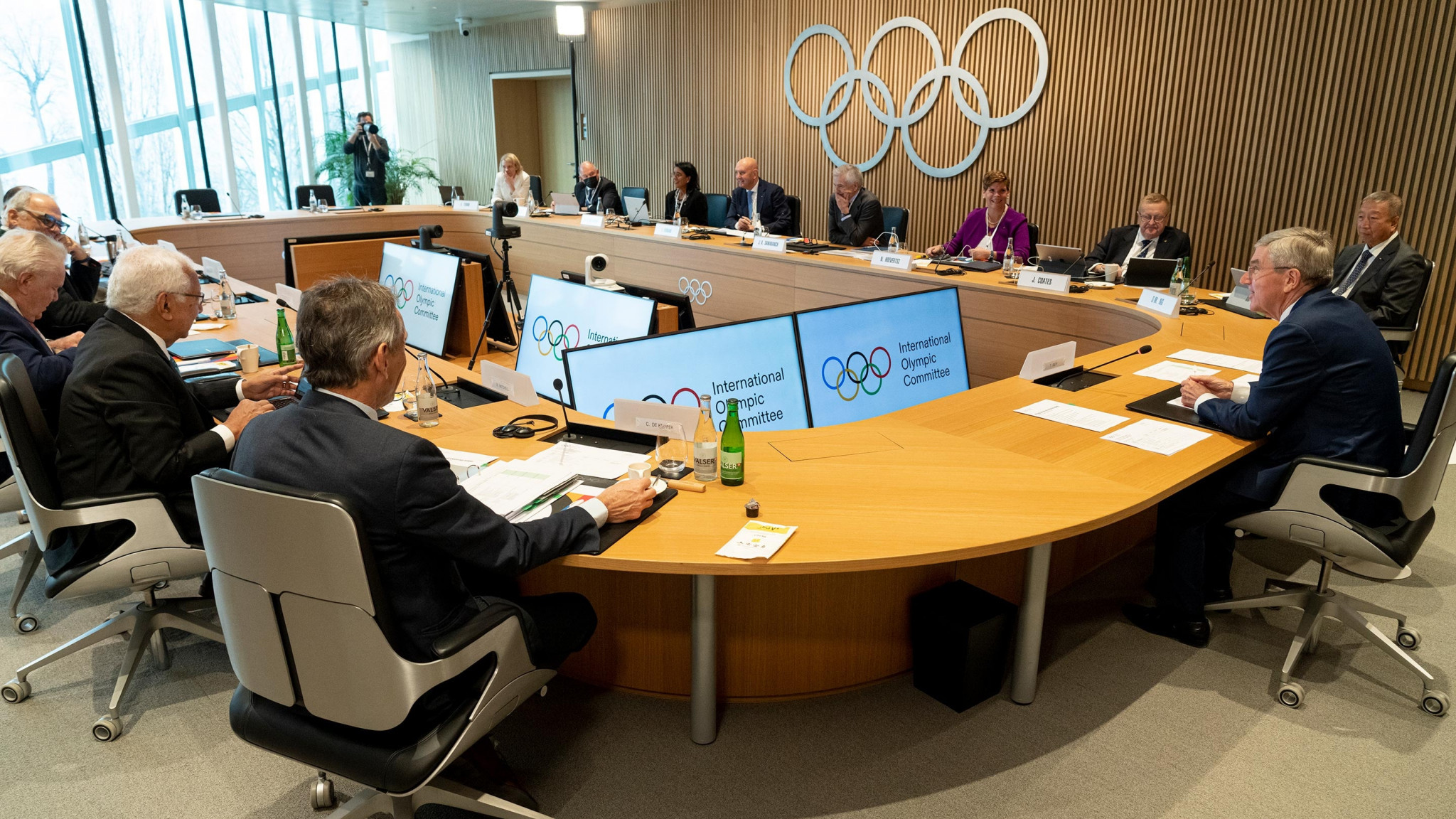 The IOC Executive Board decided that Vince Matthews will no longer be banned from attending the Olympic Games ©IOC/Greg Martin