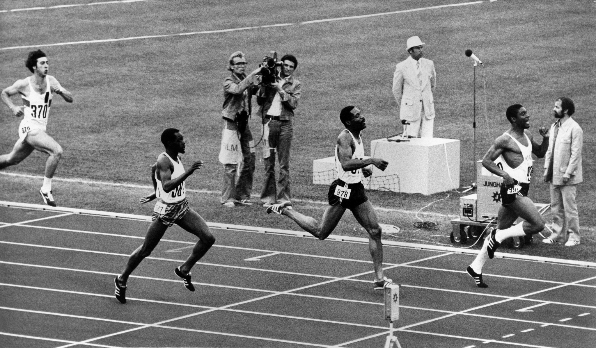 Vince Matthews won the Munich 1972 400m gold medal, but his actions at the medal ceremony led to a life ban from the Olympics ©Getty Images