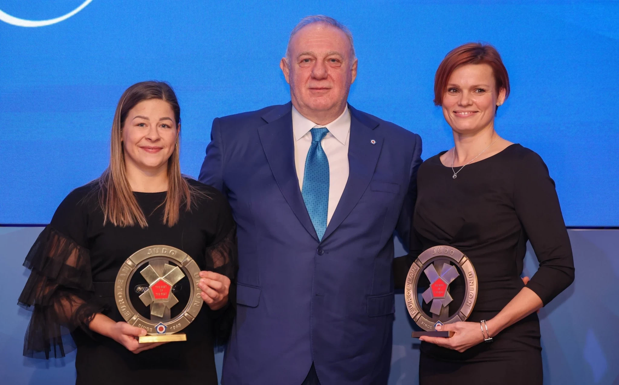 Olympic champions accept honours at EJU Gala Dinner
