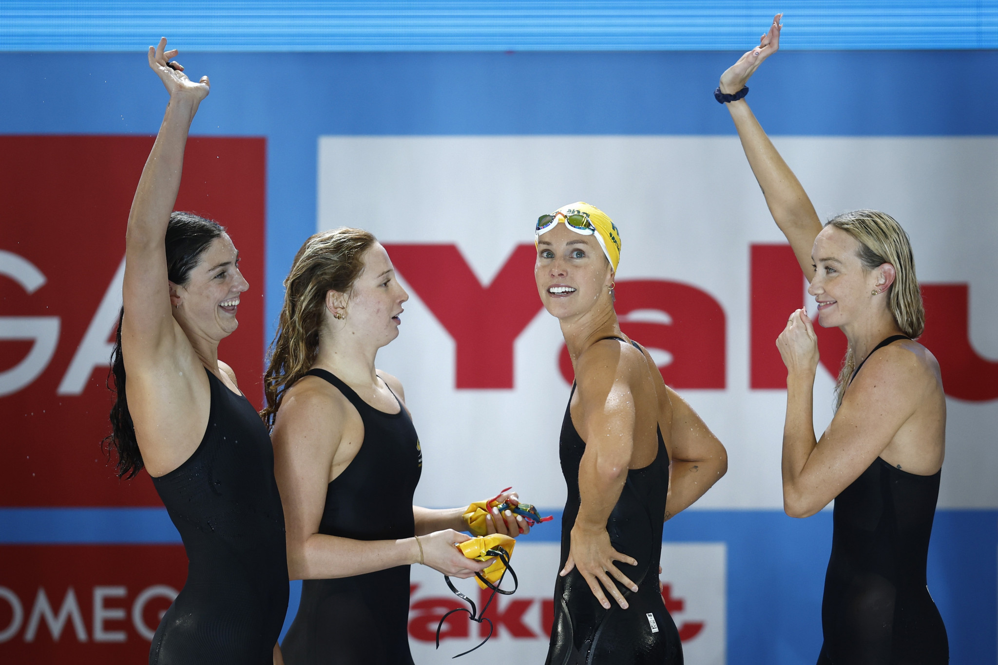 Australia celebrate after winning the women's 4x100m freestyle relay title ©Getty Images