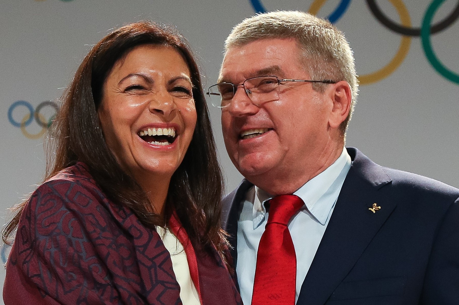 IOC President Thomas Bach, right, is set to meet Paris Mayor Anne Hidalgo in the French capital to discuss preparations for the 2024 Olympic and Paralympic Games tomorrow ©Getty Images