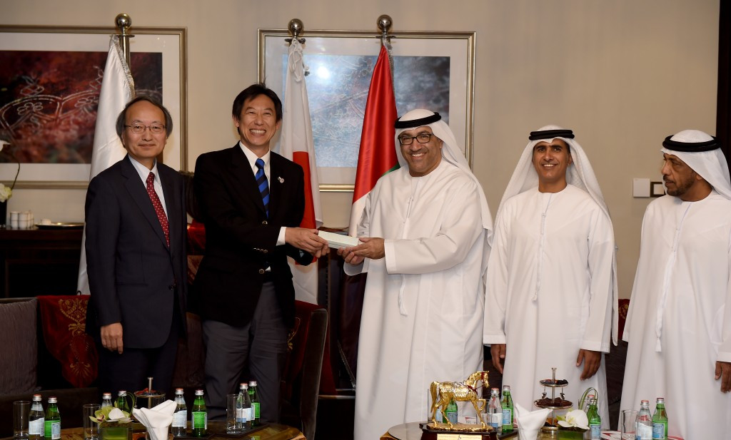 Japanese officials meeting with the UAE delegation ©UAE NOC