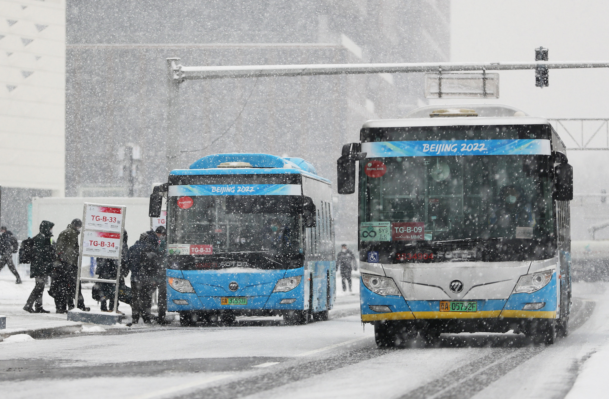 Beijing 2022 hydrogen-powered buses are now hugely popular in Zhangjiakou due to their ability to start in the snow ©Getty Images