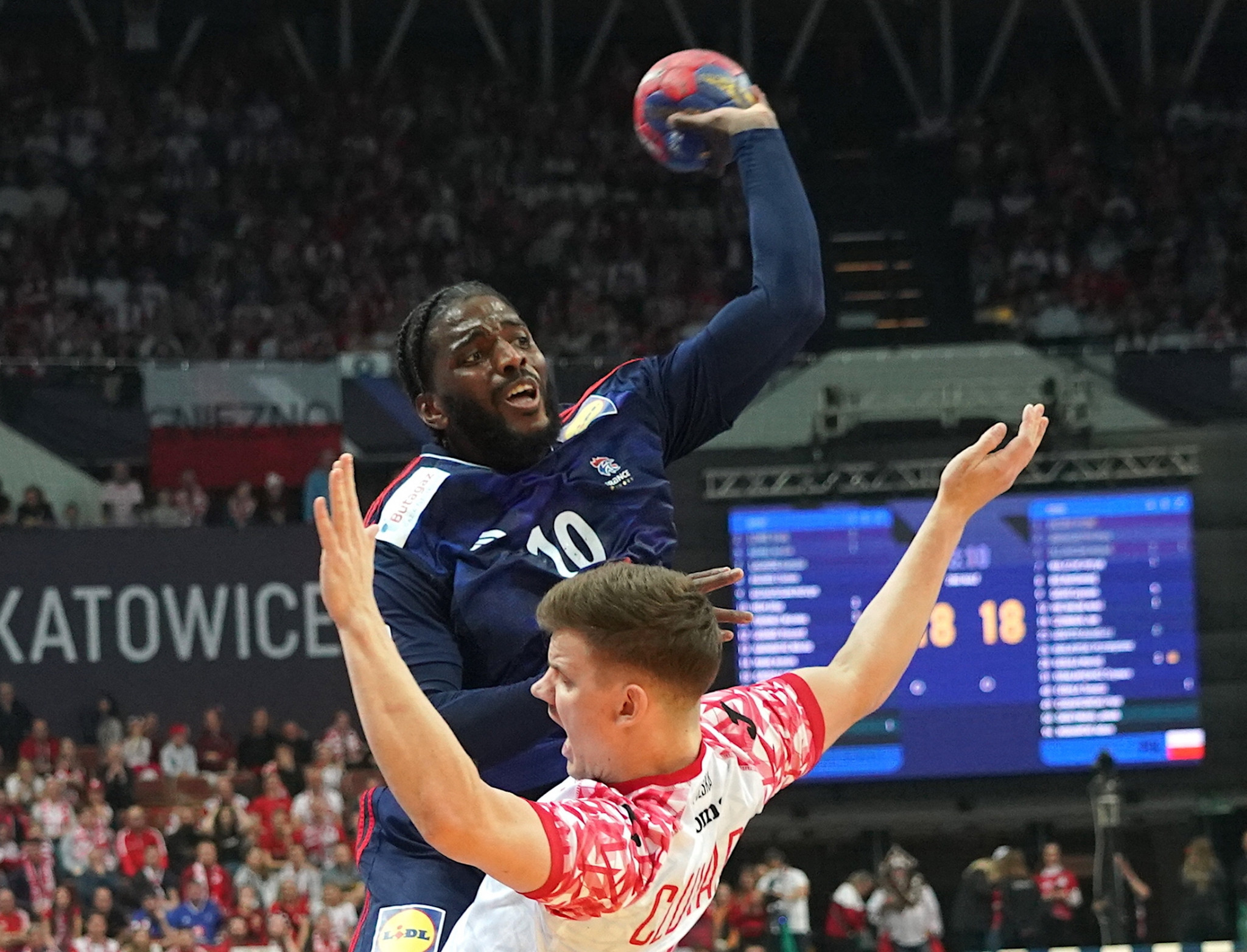 Olympic gold medallists France open IHF World Championship with victory over co-hosts Poland