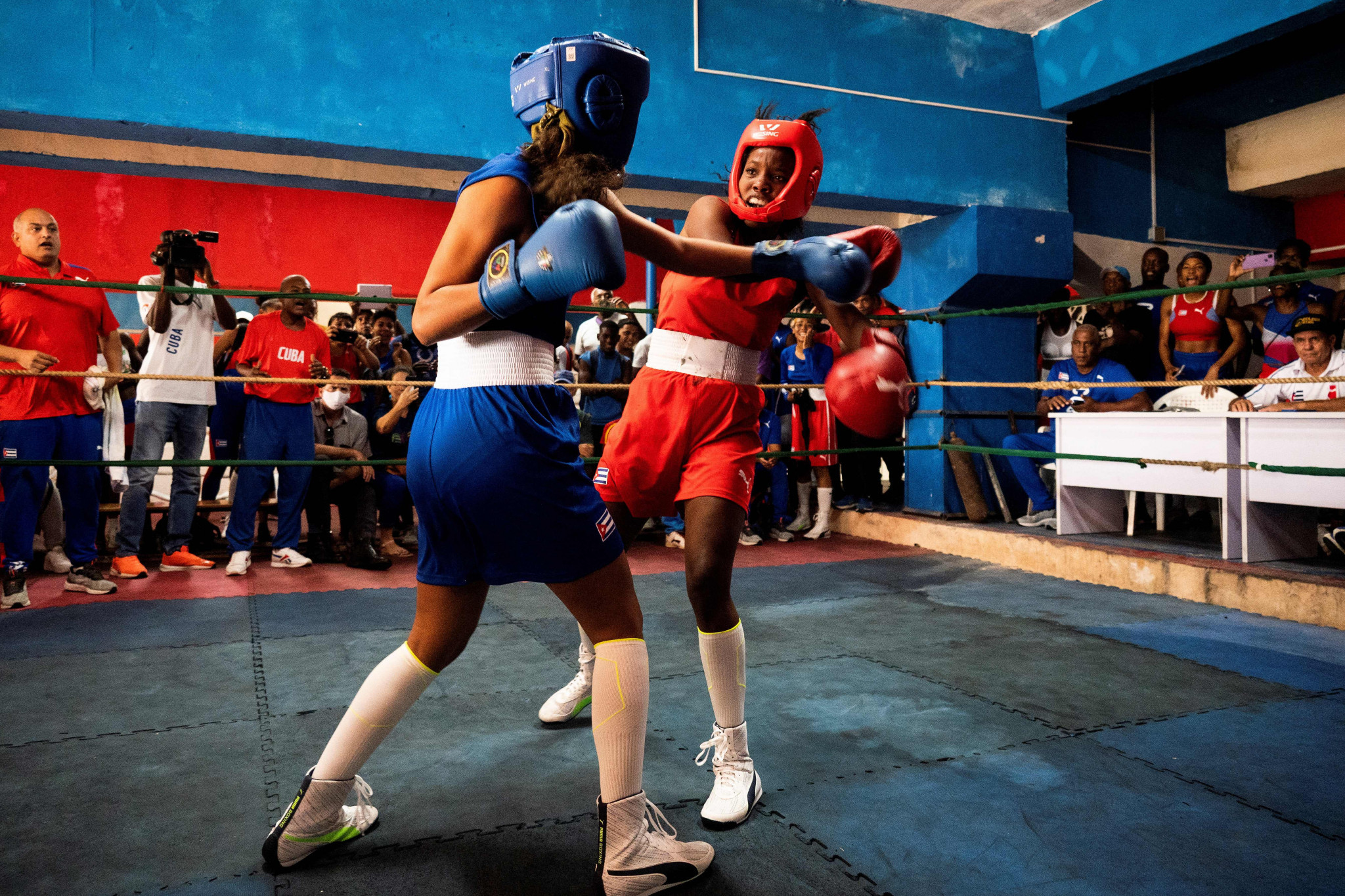Cuba lifted a ban on women's boxing last month and plans are now underway to develop the sport in the country ©Getty Images