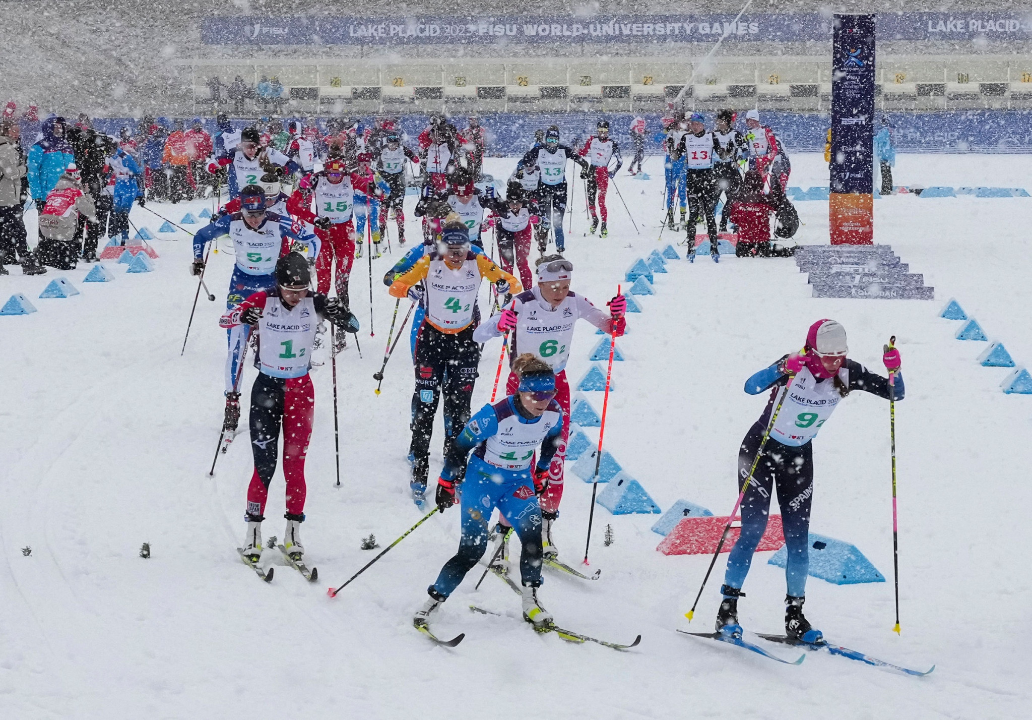 The mixed team sprint classic was the opening competition of the cross-country skiing programme in Lake Placid ©FISU