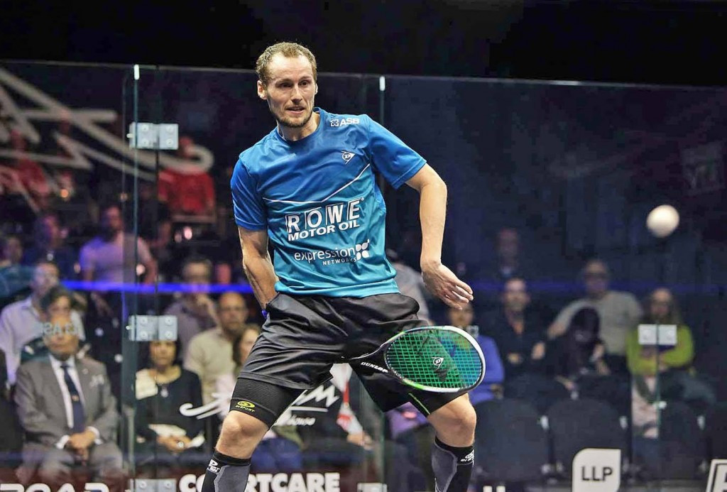 World champion Gregory Gaultier survived a scare in Hull ©squashpics