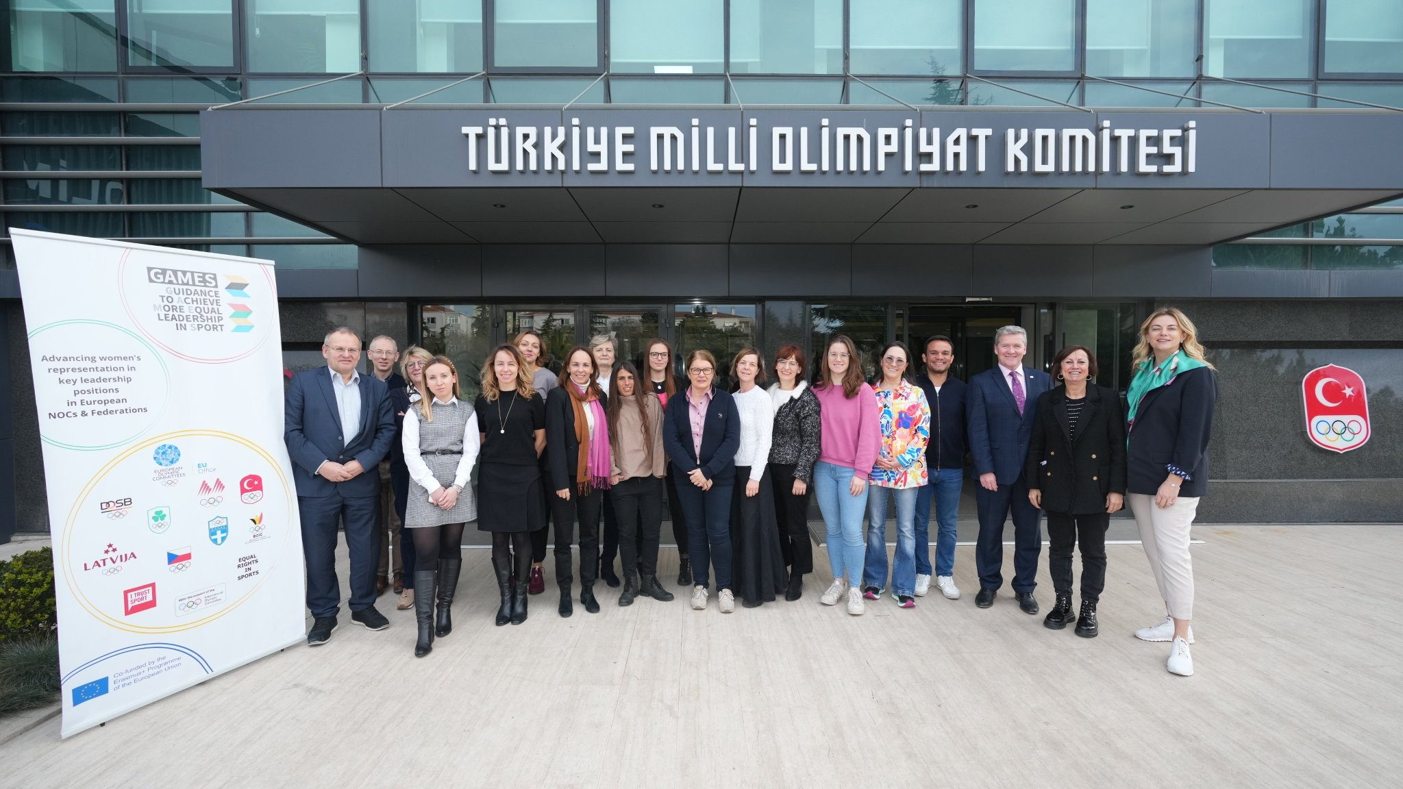 Turkish Olympic Committee hosts nations for women's sport leadership event