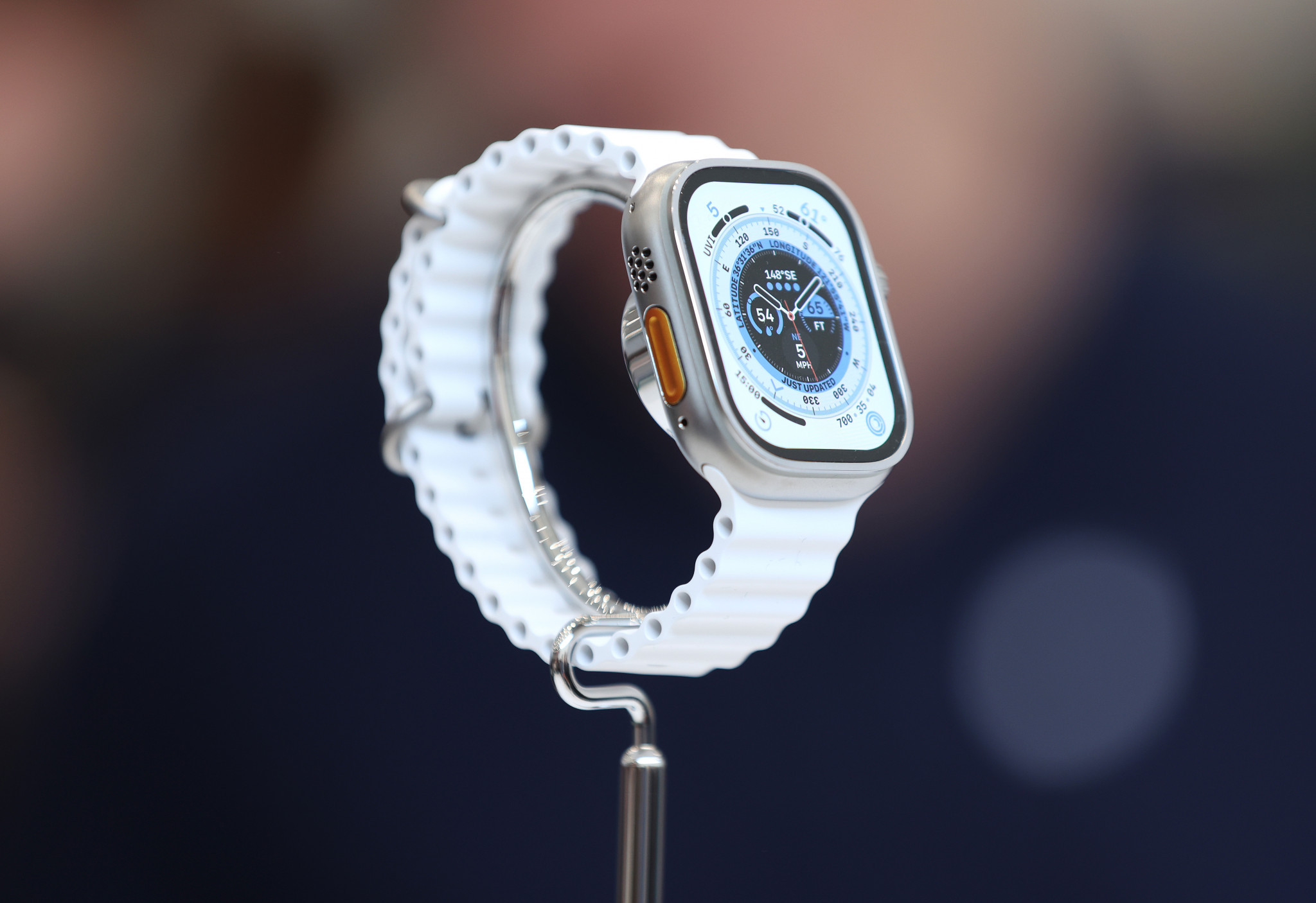 Apple Watches set to be worn by athletes in World Surf League Championship Tour opener