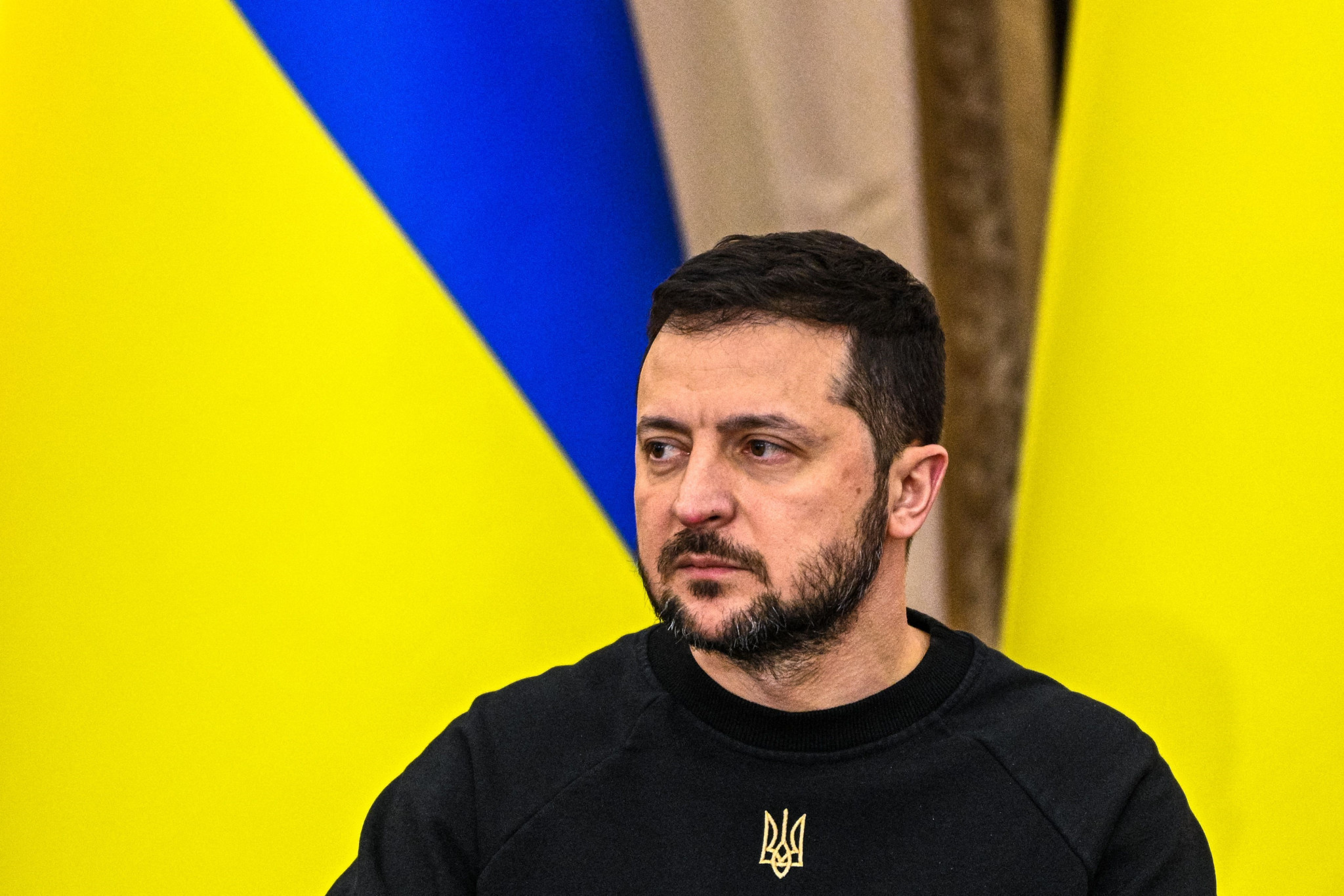Zelenskyy issues plea to IF leaders as IOC slammed by Ukrainian Foreign Minister