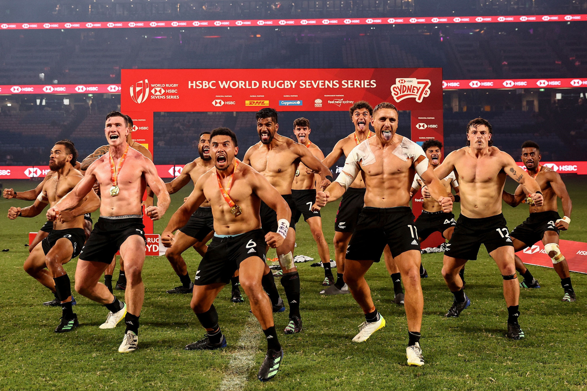 New Zealand perform a Haka after winning the men's title at the Sydney World Rugby Sevens Series event ©Getty Images