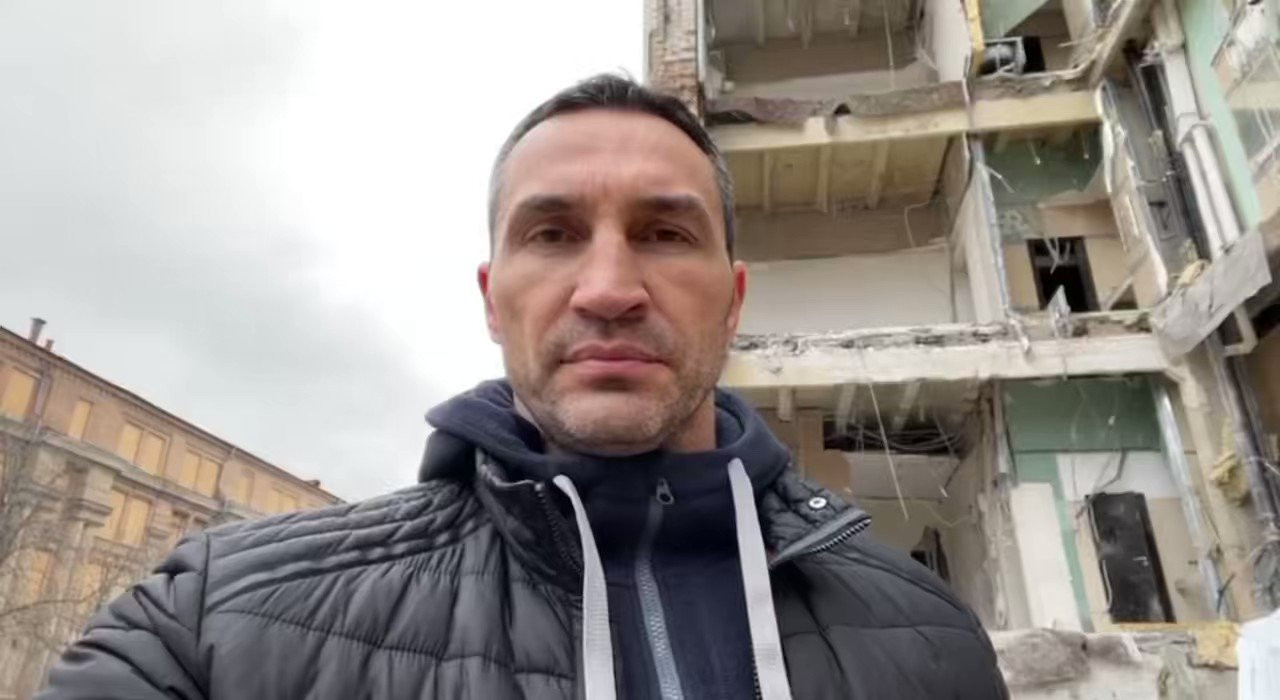 Klitschko tells Bach in video that IOC will become accomplice in Ukraine war if Russia allowed at Paris 2024