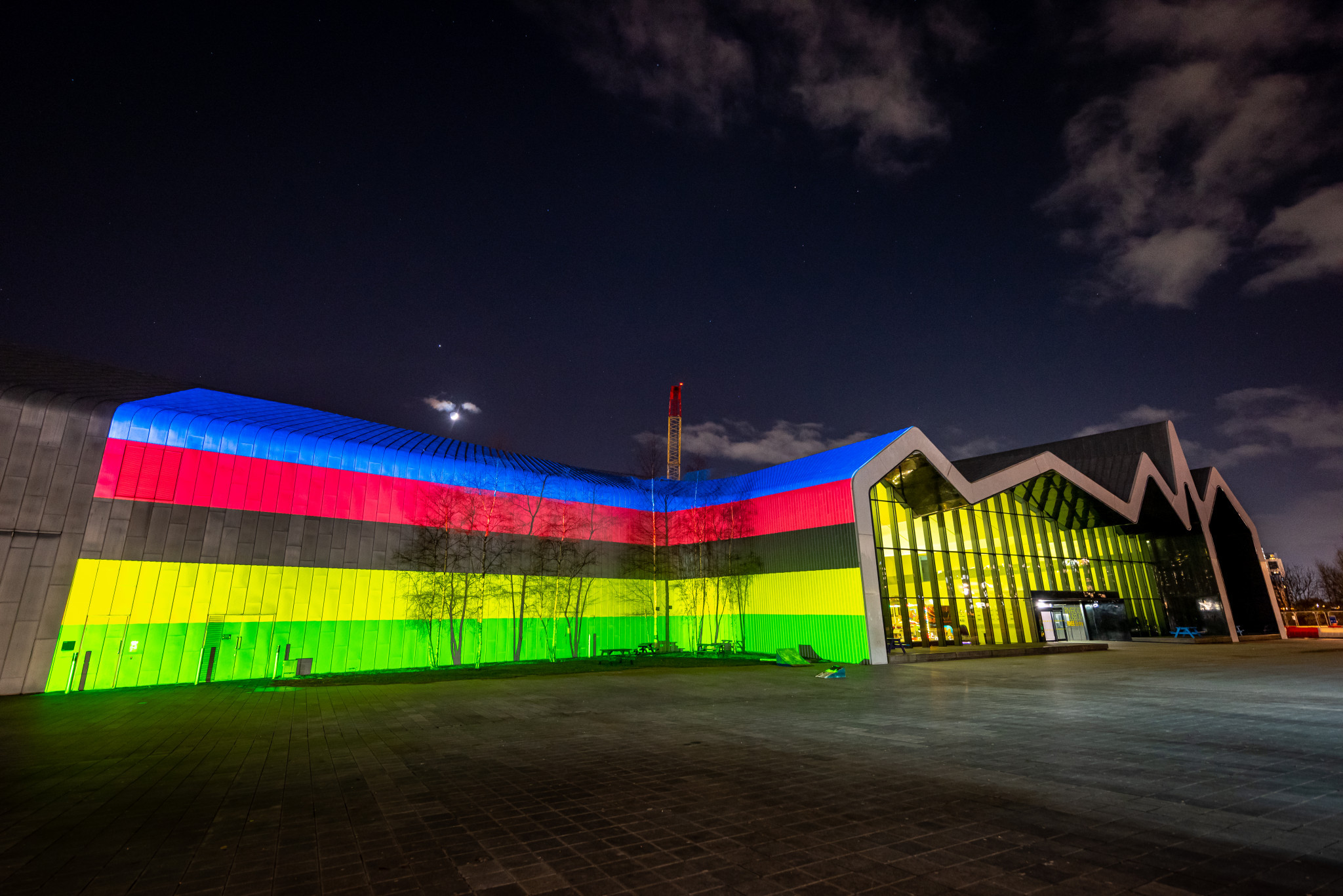 The Riverside Museum was one of the Scottish landmarks included in the UCI illuminations ©UCI