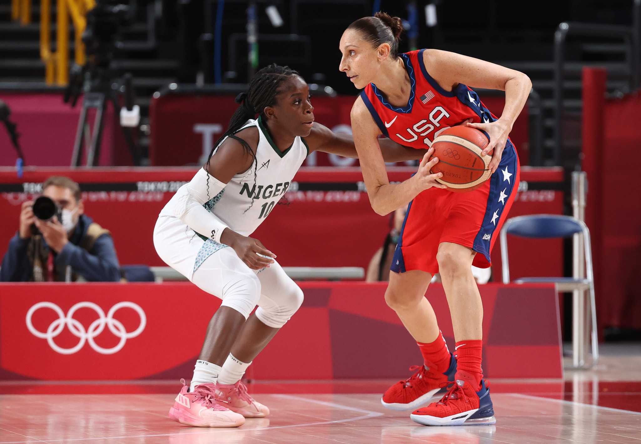 Five-time Olympic gold medallist Diana Taurasi, right, has been named in the training squad ©Getty Images