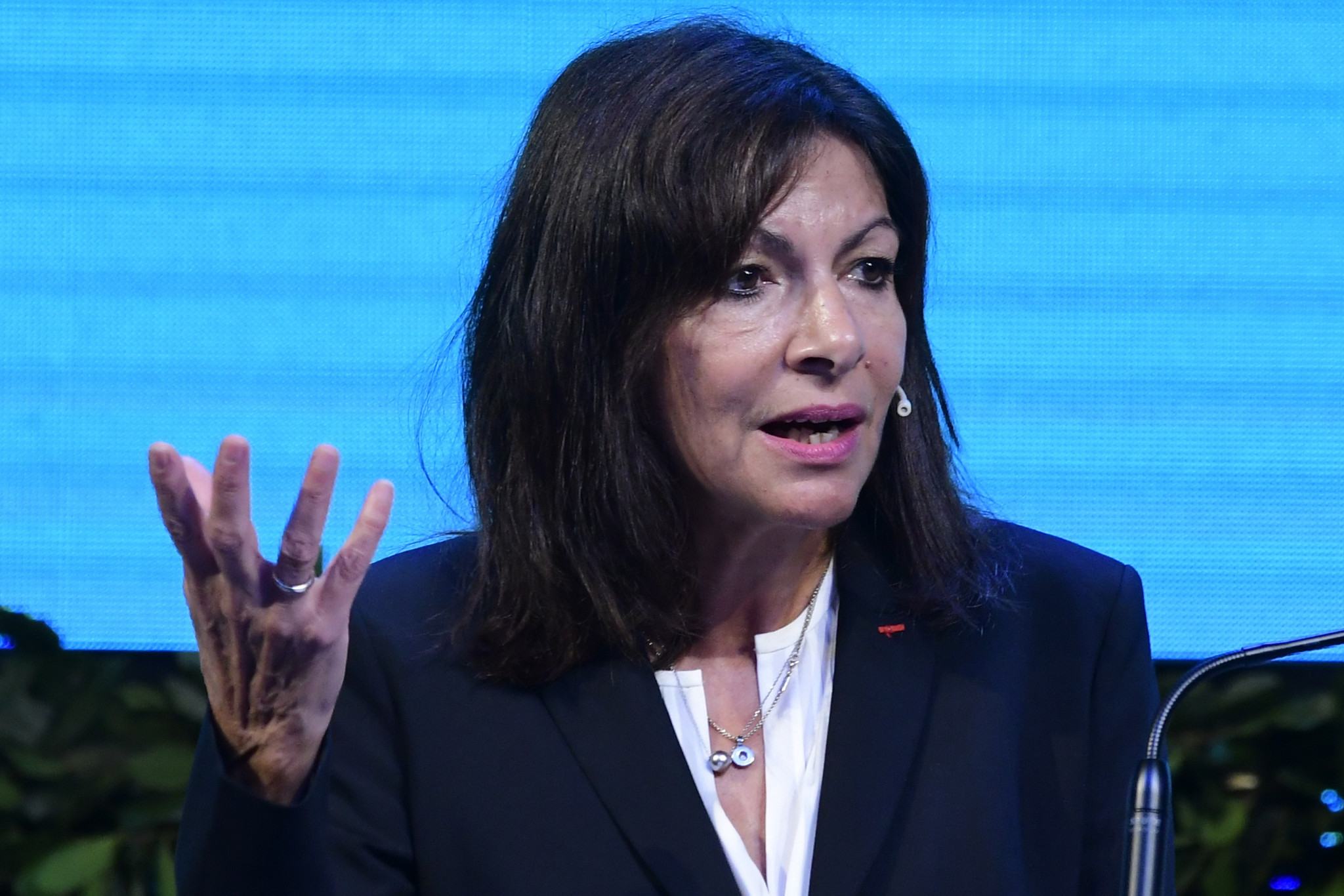 Paris Mayor Anne Hidalgo says she does not want a Russian delegation at the 2024 Olympics while the war continues in Ukraine ©Getty Images