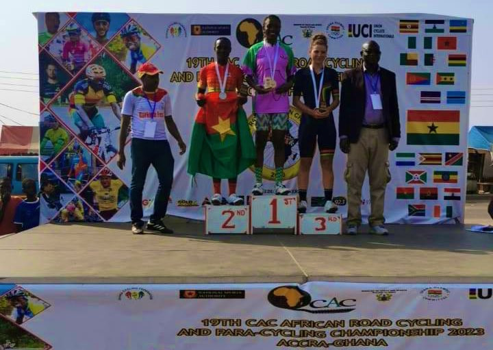 Ese Upkeseraye of Nigeria, centre, won the women's road race in Accra ©African Road Championships
