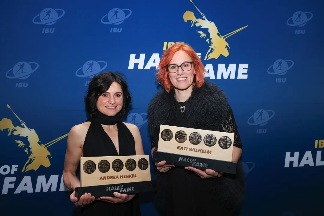 Kati Wilhelm, right, was inducted to the Hall of Fame for her achievements in biathlon which include three Olympic gold medals ©IBU