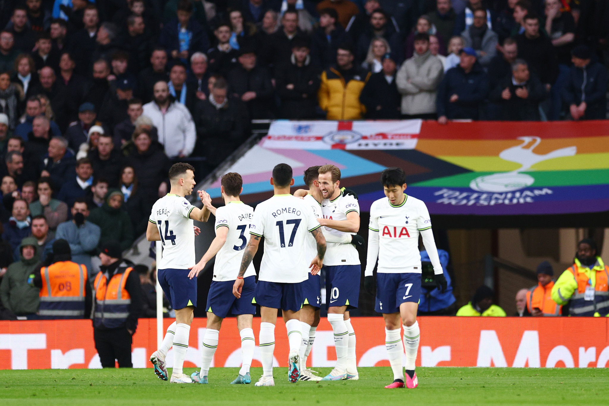South African Tourism's  proposed shirt sleeve sponsorship deal with Premier League Tottenham Hotspur provoked widespread criticism in South Africa ©Getty Images