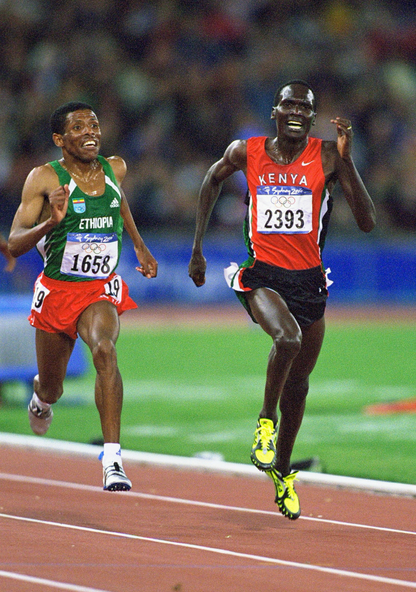 Paul Tergat, right, enjoyed a long rivalry with Ethiopia's Haile Gebrselassie, left, which culminated in an epic 10,000m at the 2000 Olympics in Sydney ©Getty Images 