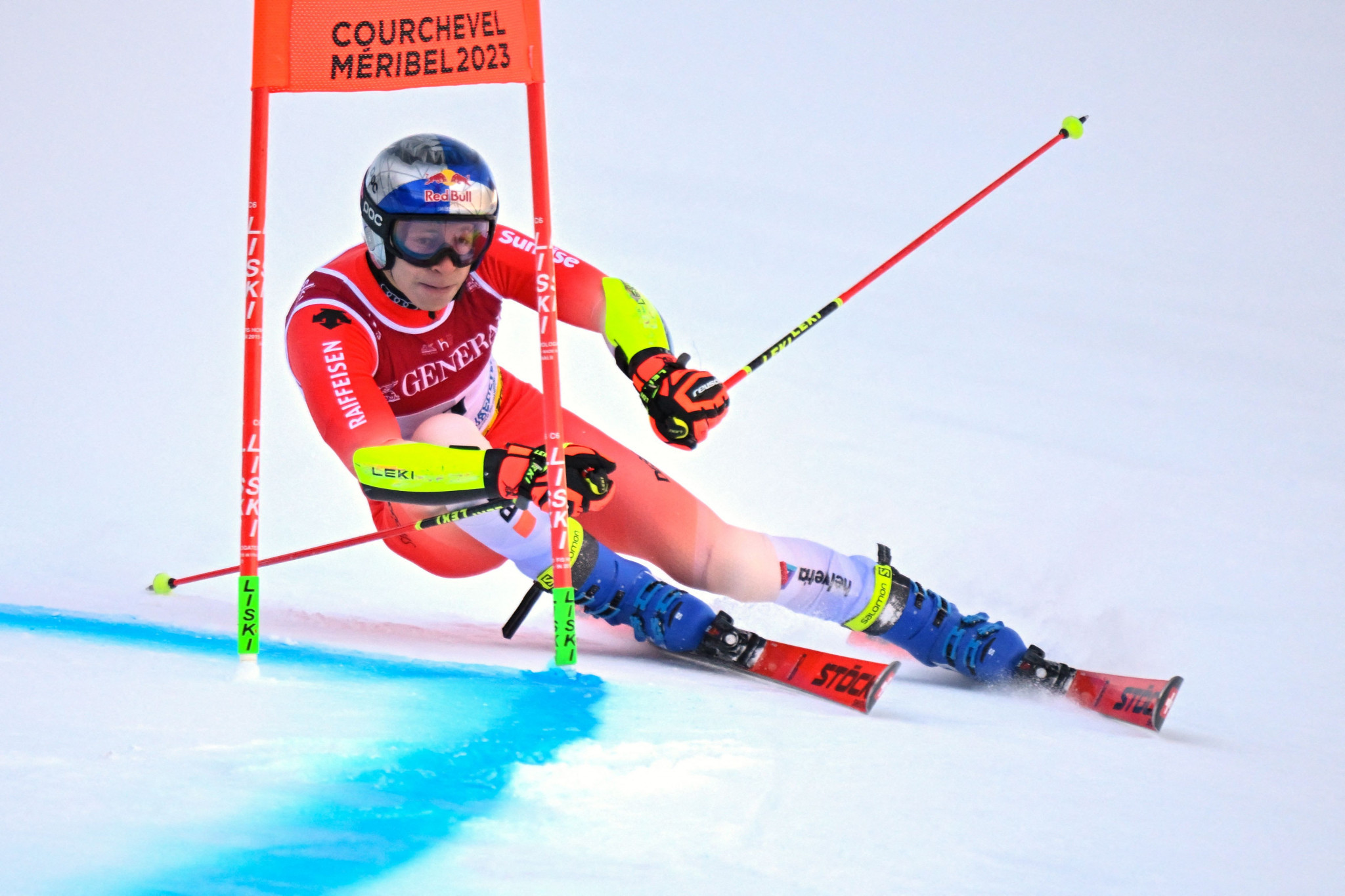 Olympic giant slalom champion Odermatt earns second gold of Alpine World Ski Championships