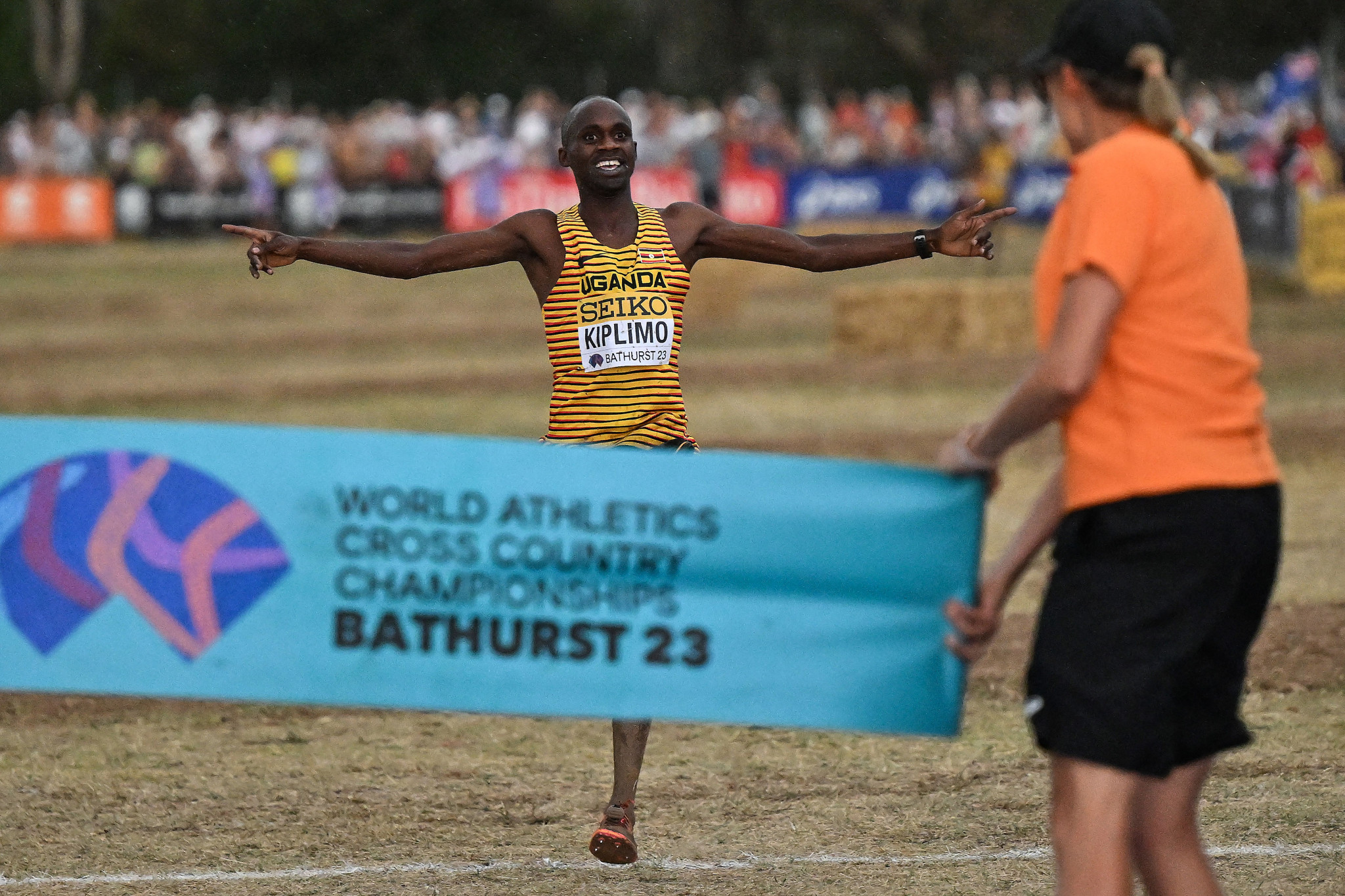 Uganda's Jakob Kiplimo sprung a surprise in the men's race when he defeated team-mate Joshua Cheptegei, the world record holder for the 5,000m and 10,000m, in Bathurst ©Getty Images