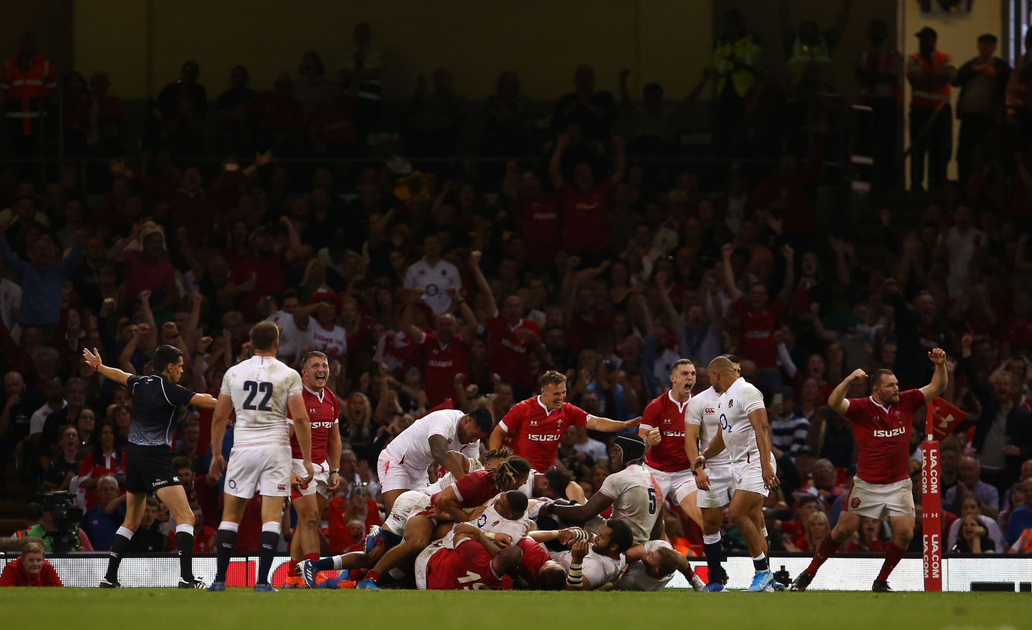The match between Wales and England in Cardiff is a highlight of the rugby calendar ©Getty Images