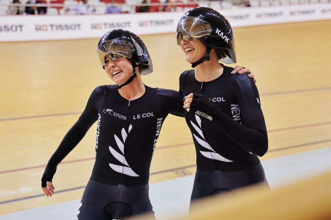 New Zealand won the women's team pursuit finals, edging past France ©UCI