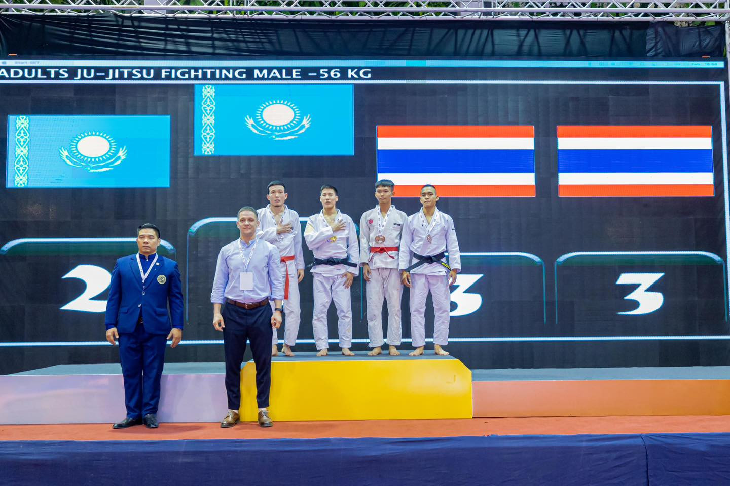 All of Kazakhstan's four gold medals came in the men's divisions, with Samat Sarsenuly, centre left, leading a one-two in the under-56-kilograms event ©JJAU