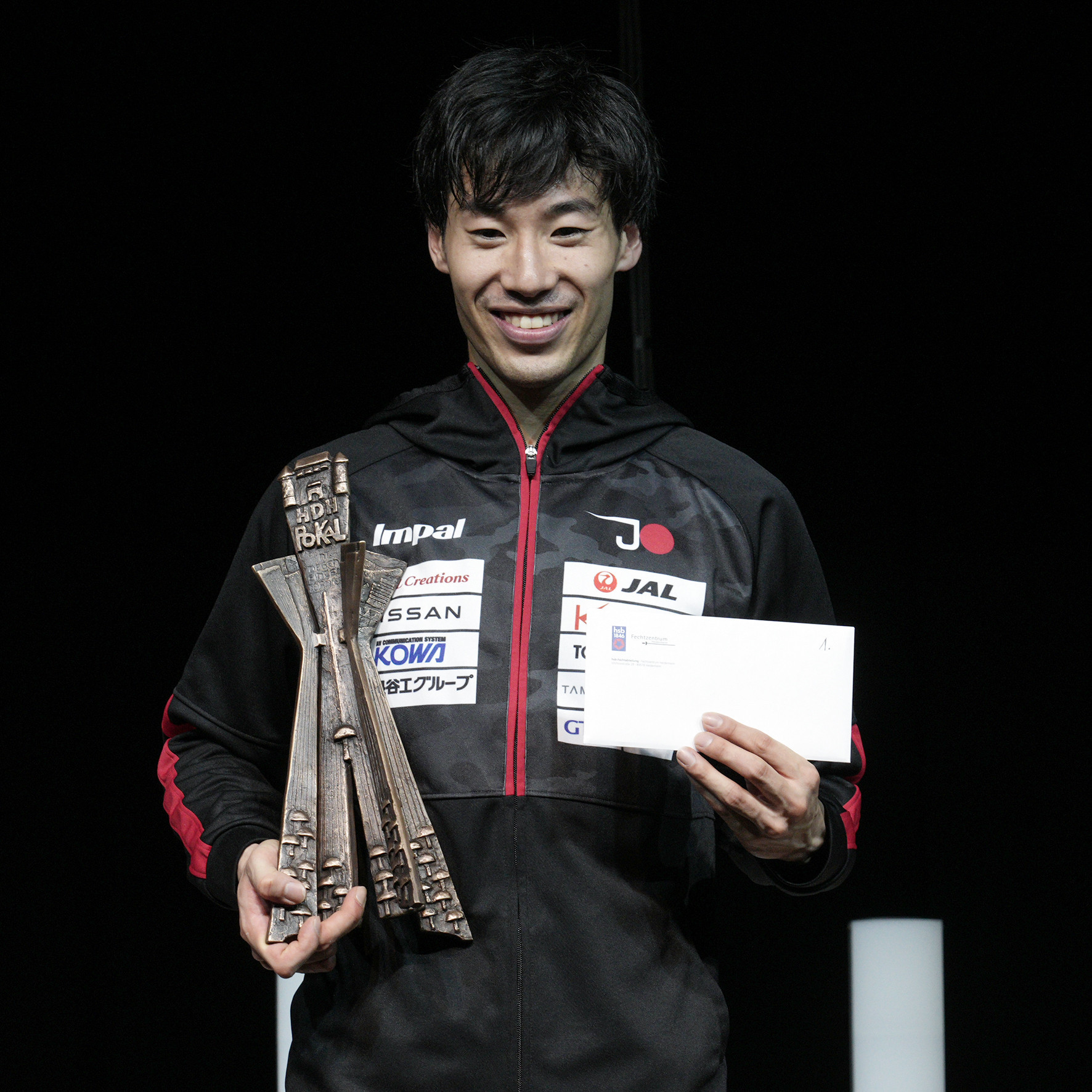 Olympic champion Koki Kano won the men's épée title today ©FIE
