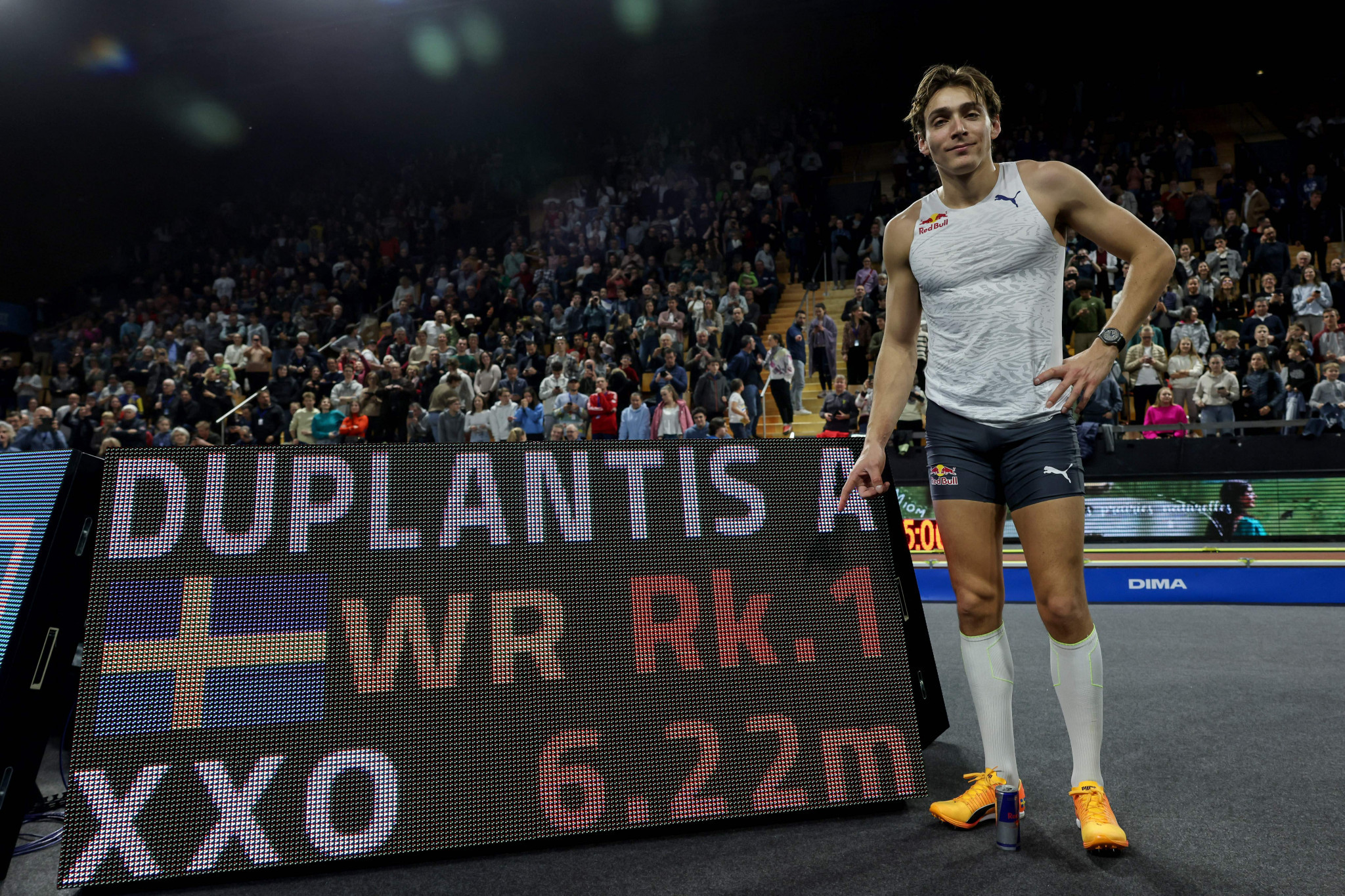 Mondo Duplantis cleared 6.22m tonight to add one centimetre to his own world pole vault record at the All Star Perche in Clermont-Ferrand ©Getty Images
