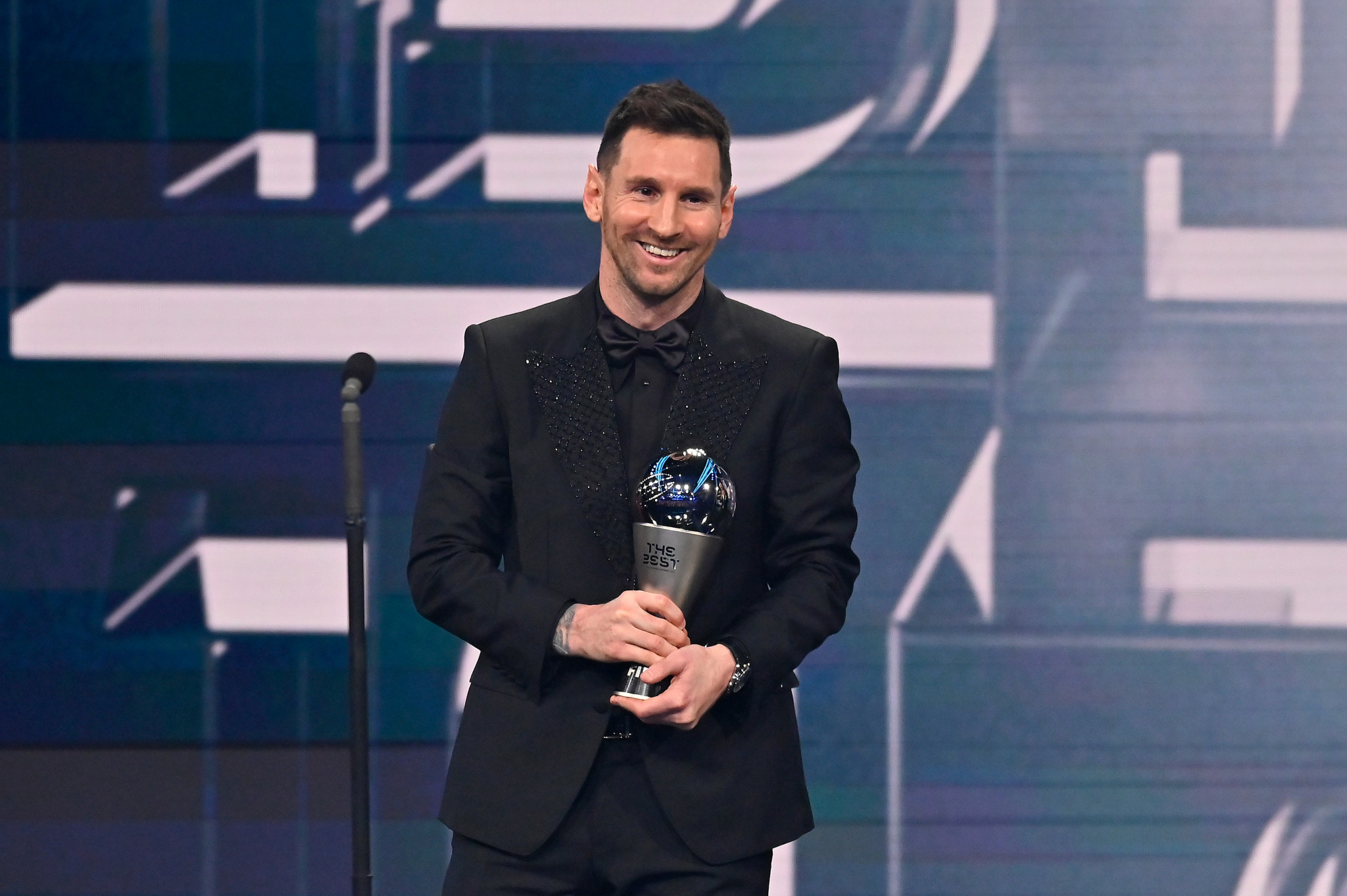 Lionel Messi was named the best men's player of 2022 in Paris ©Getty Images 