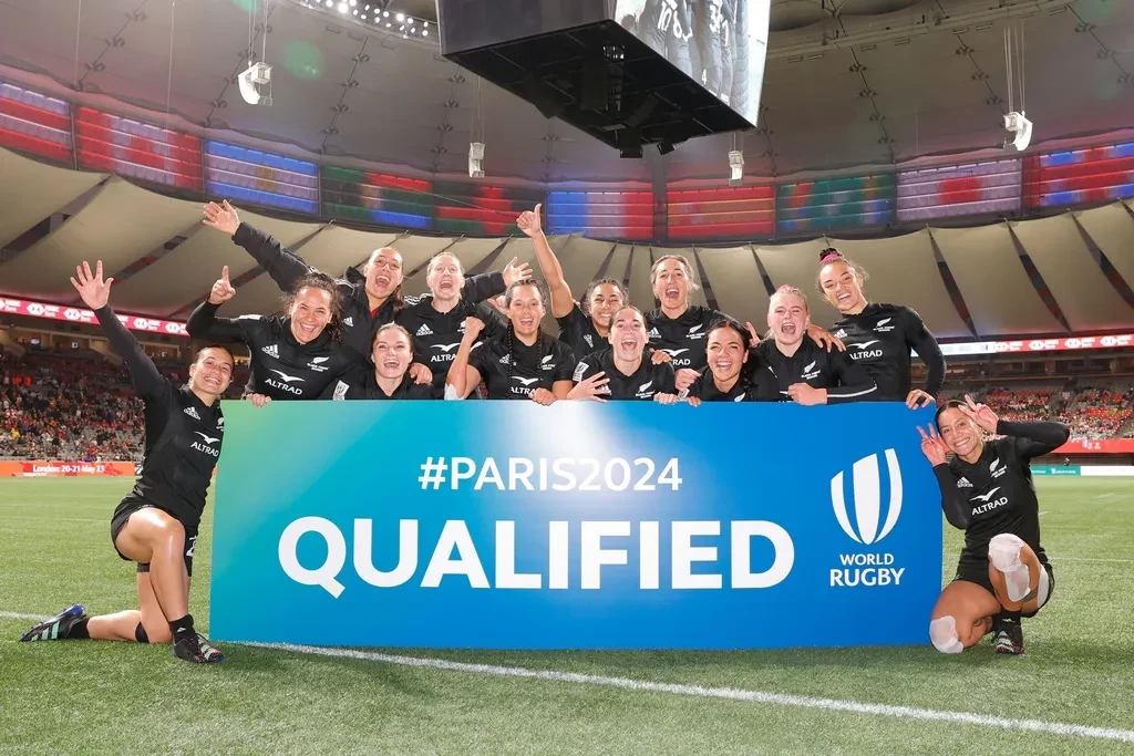 New Zealand's 24th consecutive victory in the World Rugby Women's Sevens Series in Vancouver saw them defeat Australia in the final and book a place at next year's Olympics in Paris ©World Rugby