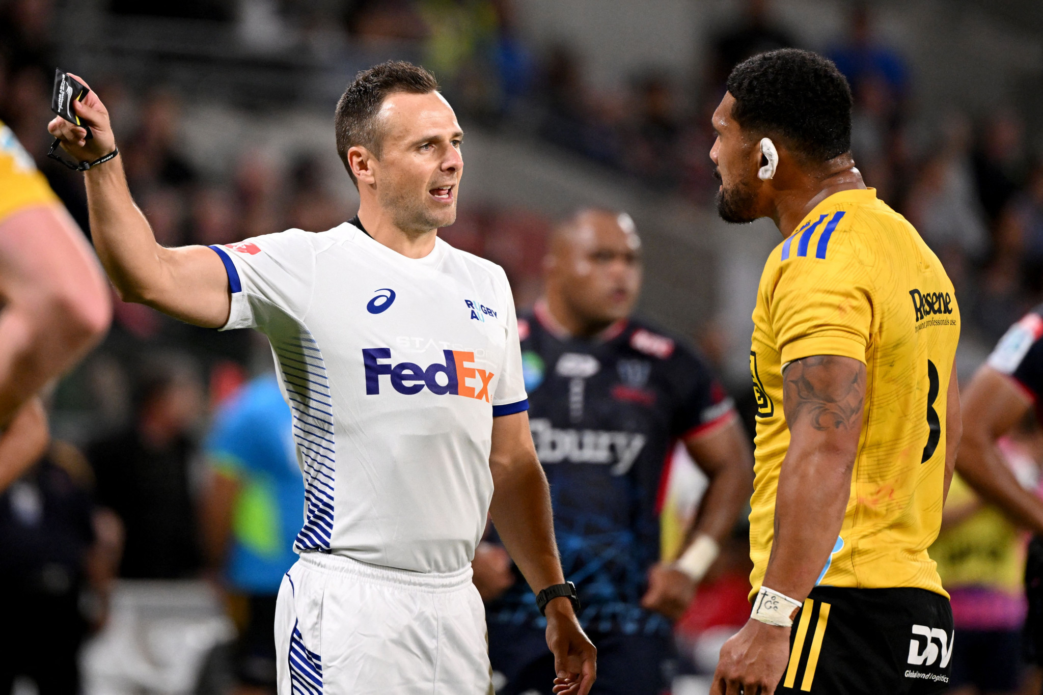 Ardie Savea had been sin binned before making the slit throat gesture to an opponent ©Getty Images