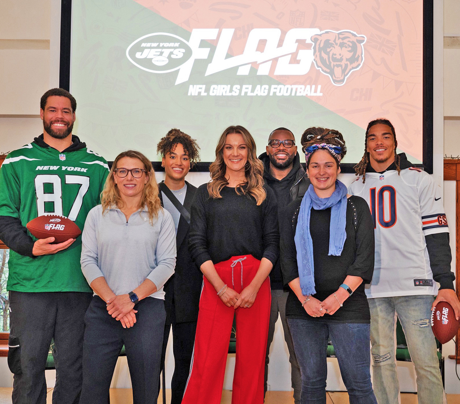 The New York Jets and Chicago Bears will be part of a new initiative to launch a girls flag football league in London ©IFAF