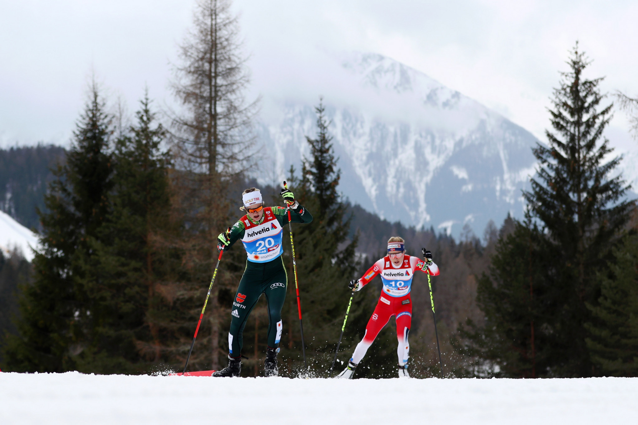 Ragnhild Gløersen Haga, right, won the first women's 50km event at the FIS Cross-Country World Cup today in Oslo ©Getty Images