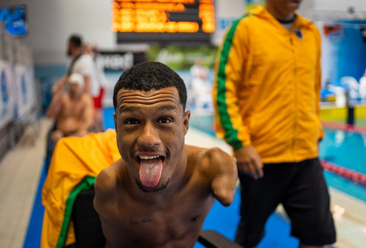 Araújo leads Brazil to medals table triumph at Para Swimming World Series in Italy